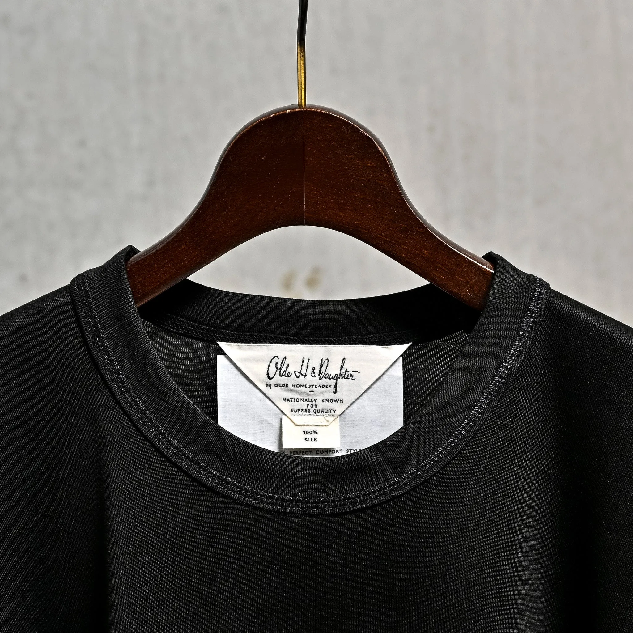 Olde H & Daughter Silk Tight Tension Plain Stitch N/S Black sold by Frans Boone product image thumbnail 2
