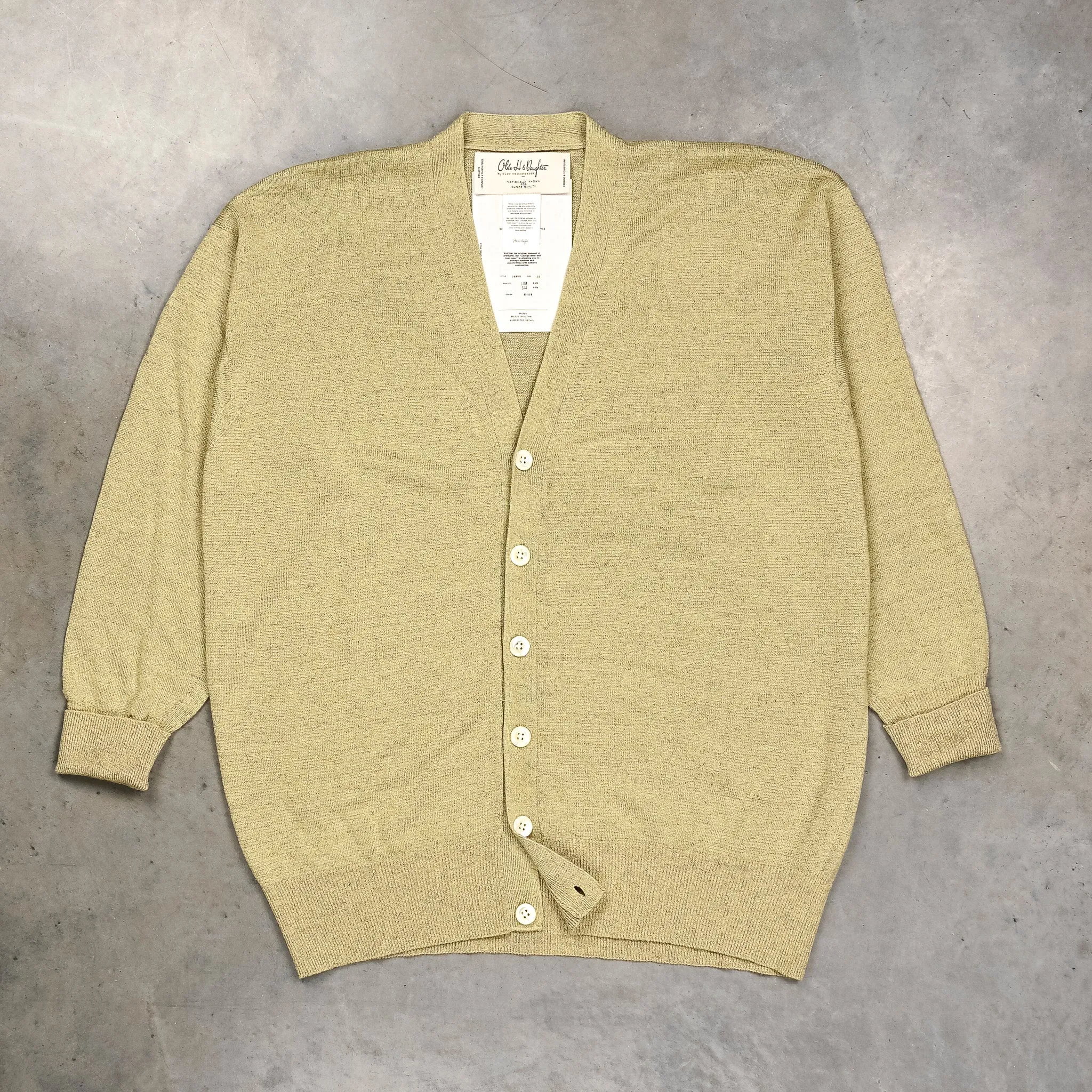 Olde H & Daughter Linen Silk Plain Stitch Cardigan Meadow sold by Frans Boone product image thumbnail 2