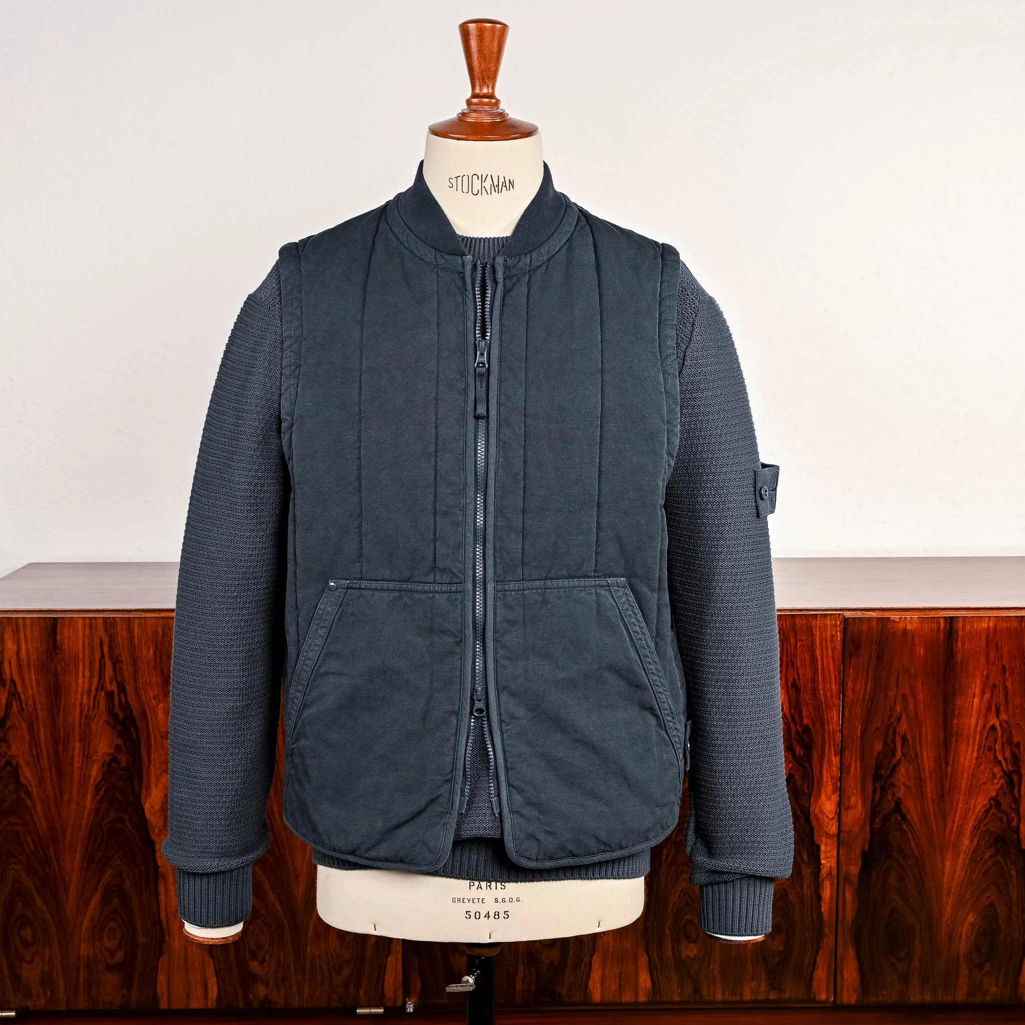 Stone Island Ghost Cotton Linen Canvas Quilted-TC Vest Slate Blue sold by Frans Boone product image thumbnail 3