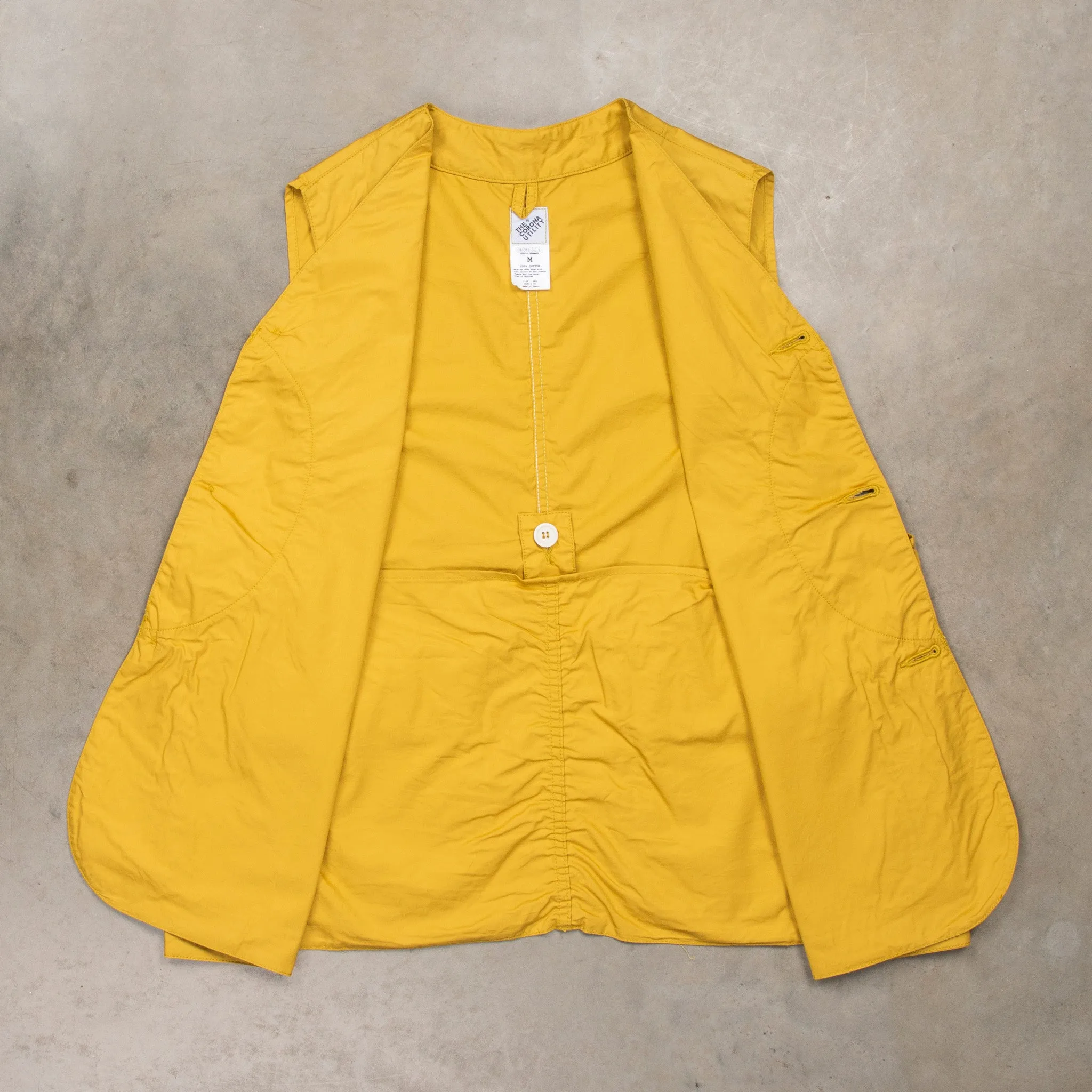 The Corona Utility CV001 Game Vest Cotton Light Twill Mustard sold by Frans Boone product image thumbnail 4