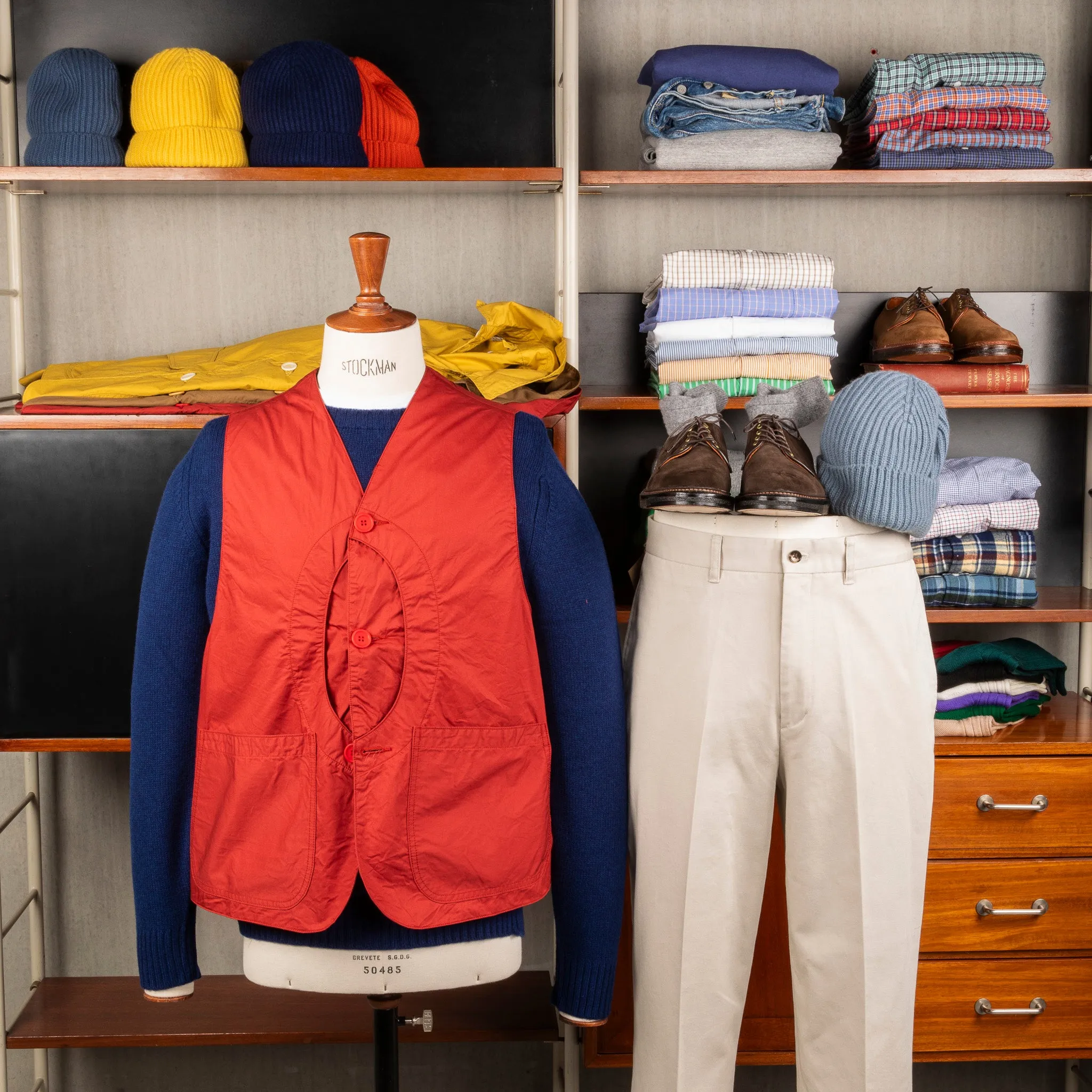 The Corona Utility CV001 Game Vest Cotton Light Twill Red sold by Frans Boone