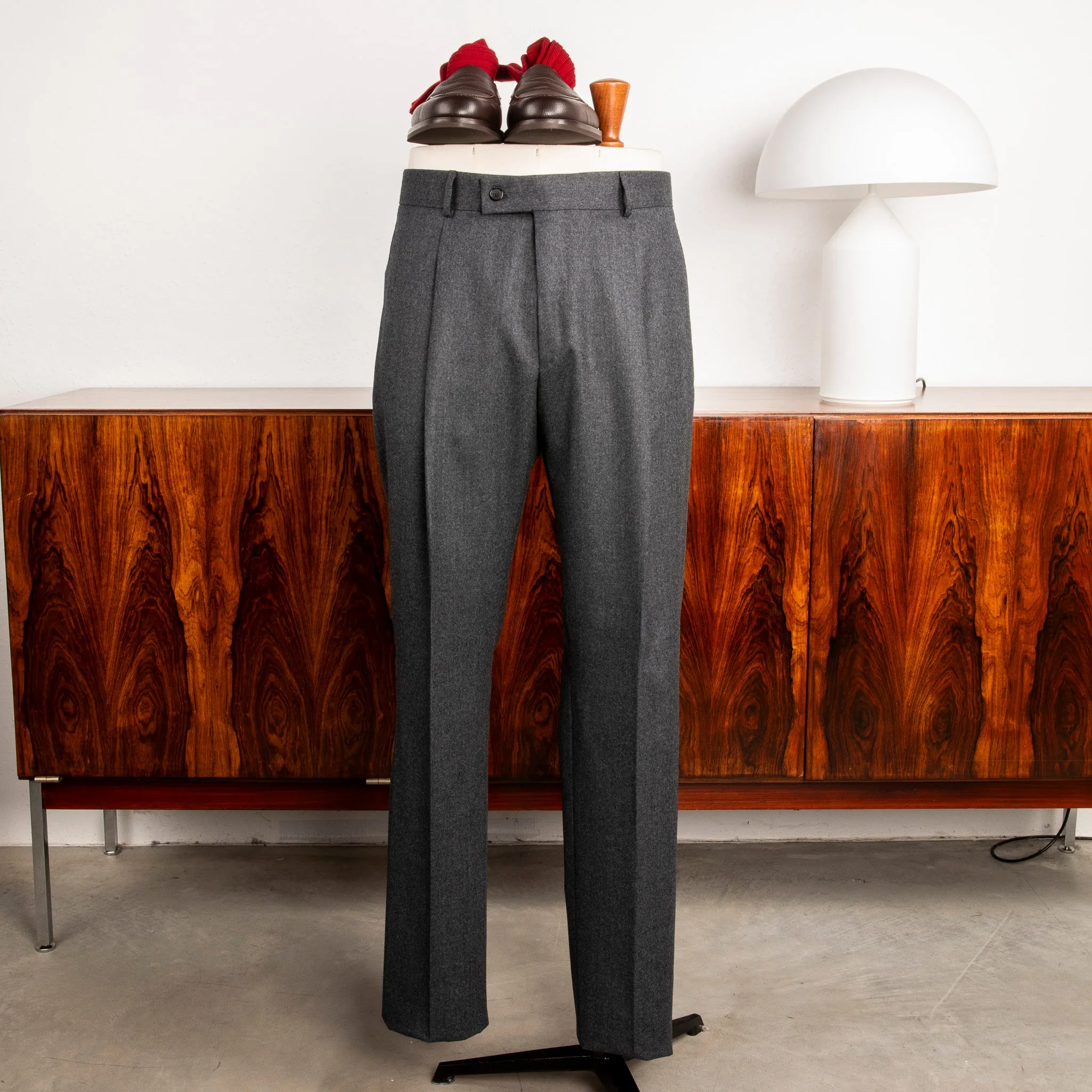 Caruso Pantaloni Super 120's Flannel Grigio Scuro sold by Frans Boone