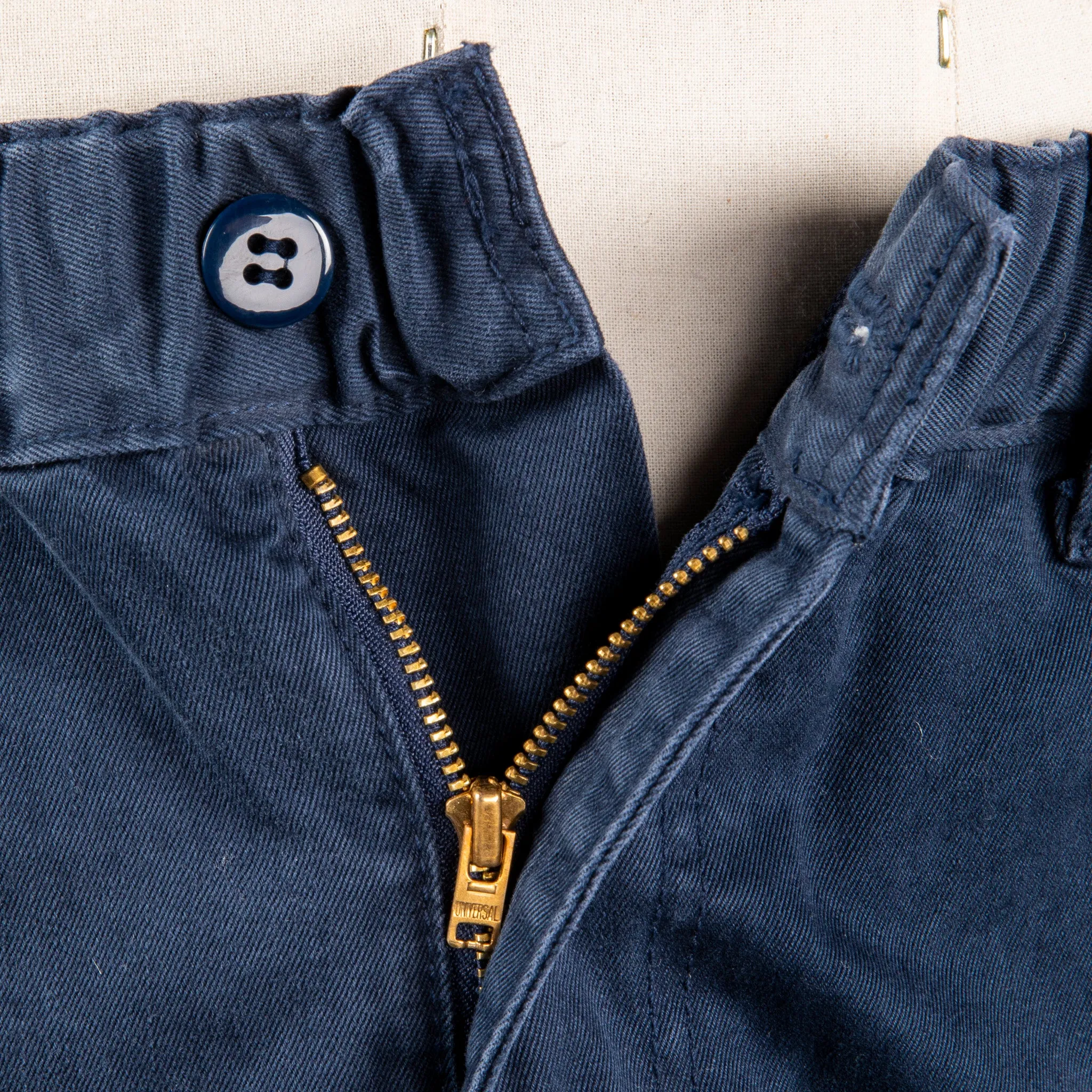 Remi Relief 50's Chino Shorts Navy sold by Frans Boone product image thumbnail 4
