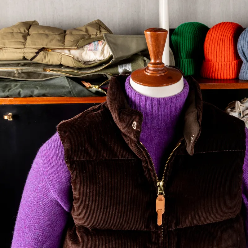 Laurence J. Smith Super Soft Seamless Roll Neck Pullover New Amethyst made by Frans Boone