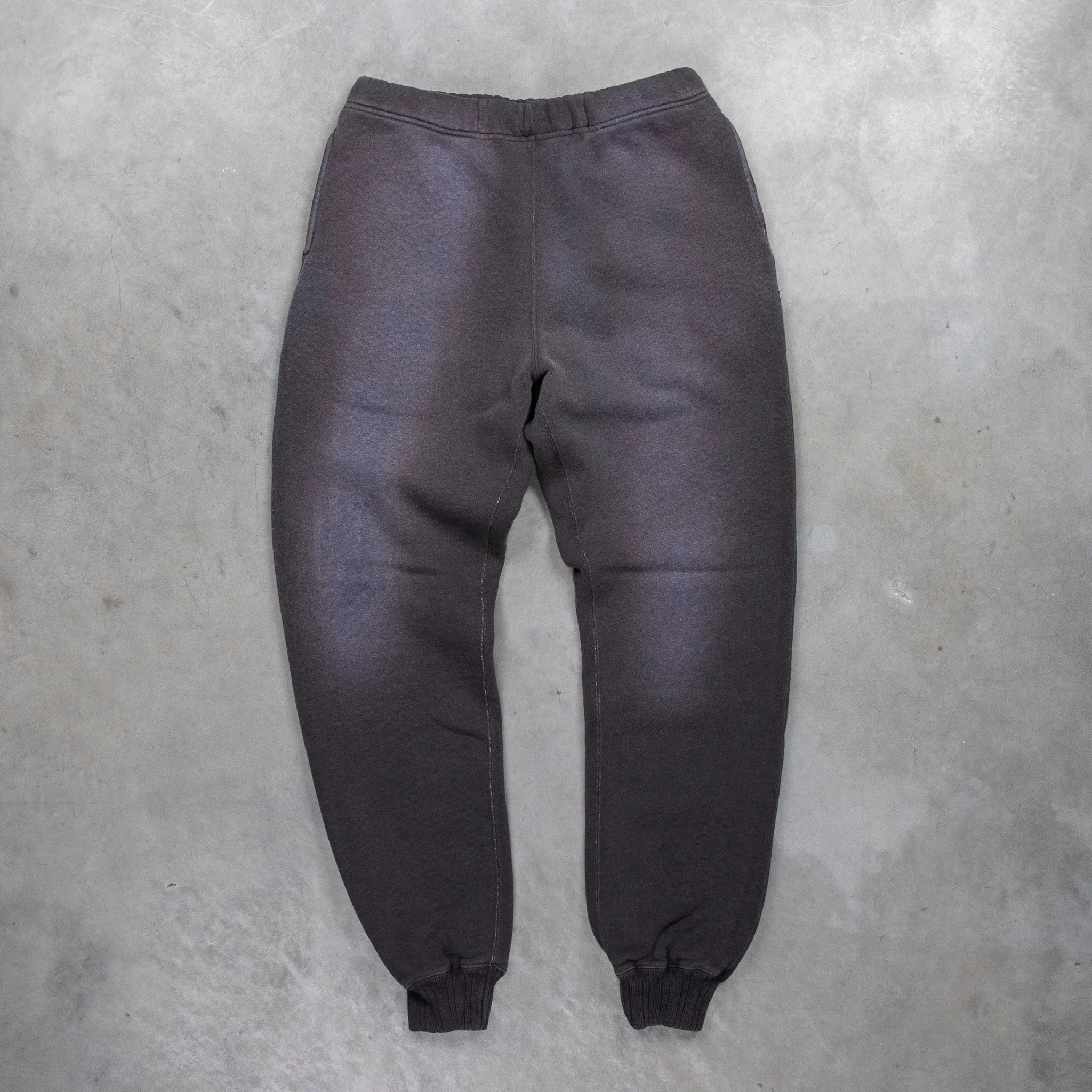 Fullcount 3743HW Mother Cotton Sweatpants "Exhausted" Ink. Black sold by Frans Boone product image thumbnail 2