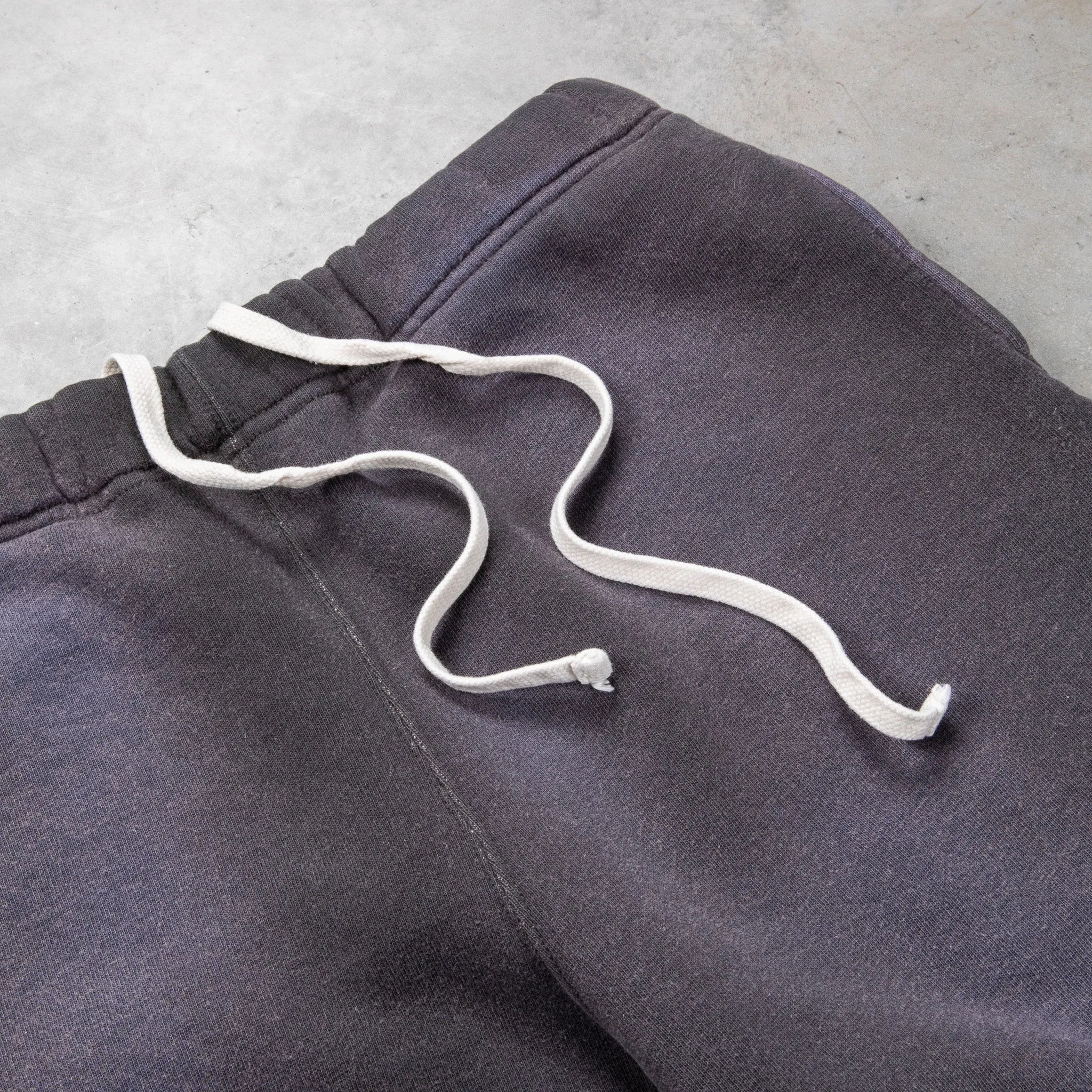 Fullcount 3743HW Mother Cotton Sweatpants "Exhausted" Ink. Black sold by Frans Boone product image thumbnail 3