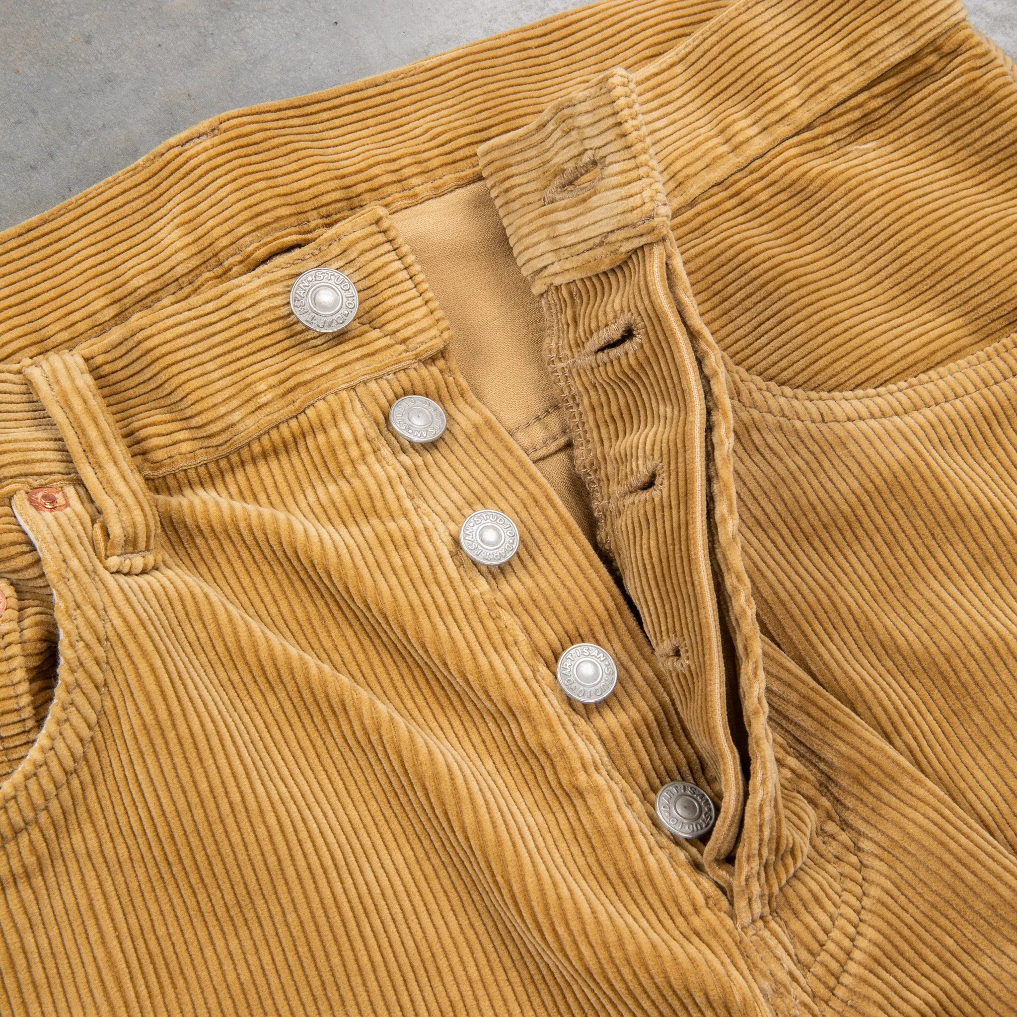 Studio D'Artisan FB-909 High Rise Tapered 9-Wale Corduroy Beige sold by Frans Boone product image thumbnail 5