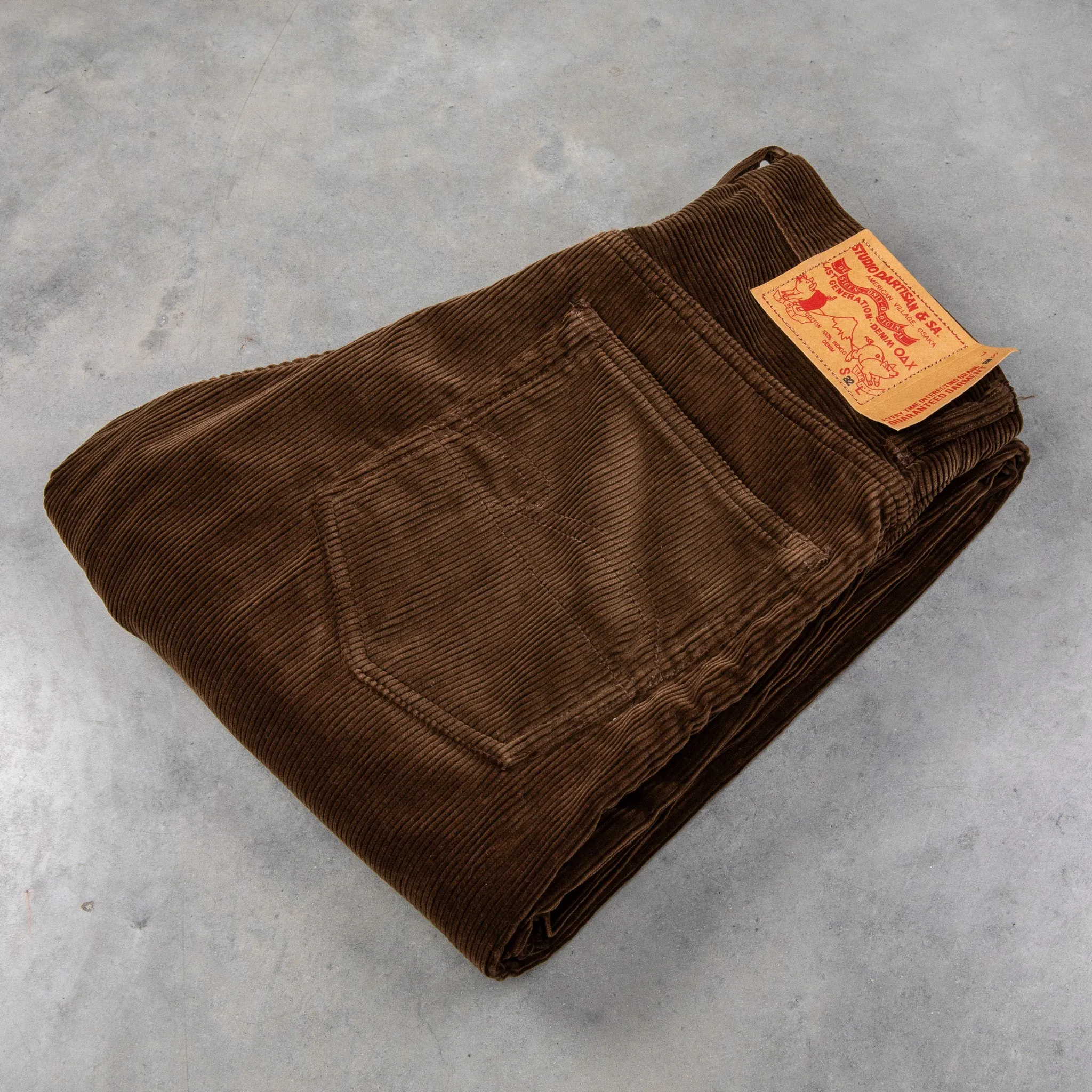 Studio D'Artisan FB-909 High Rise Tapered 9-Wale Corduroy Brown sold by Frans Boone