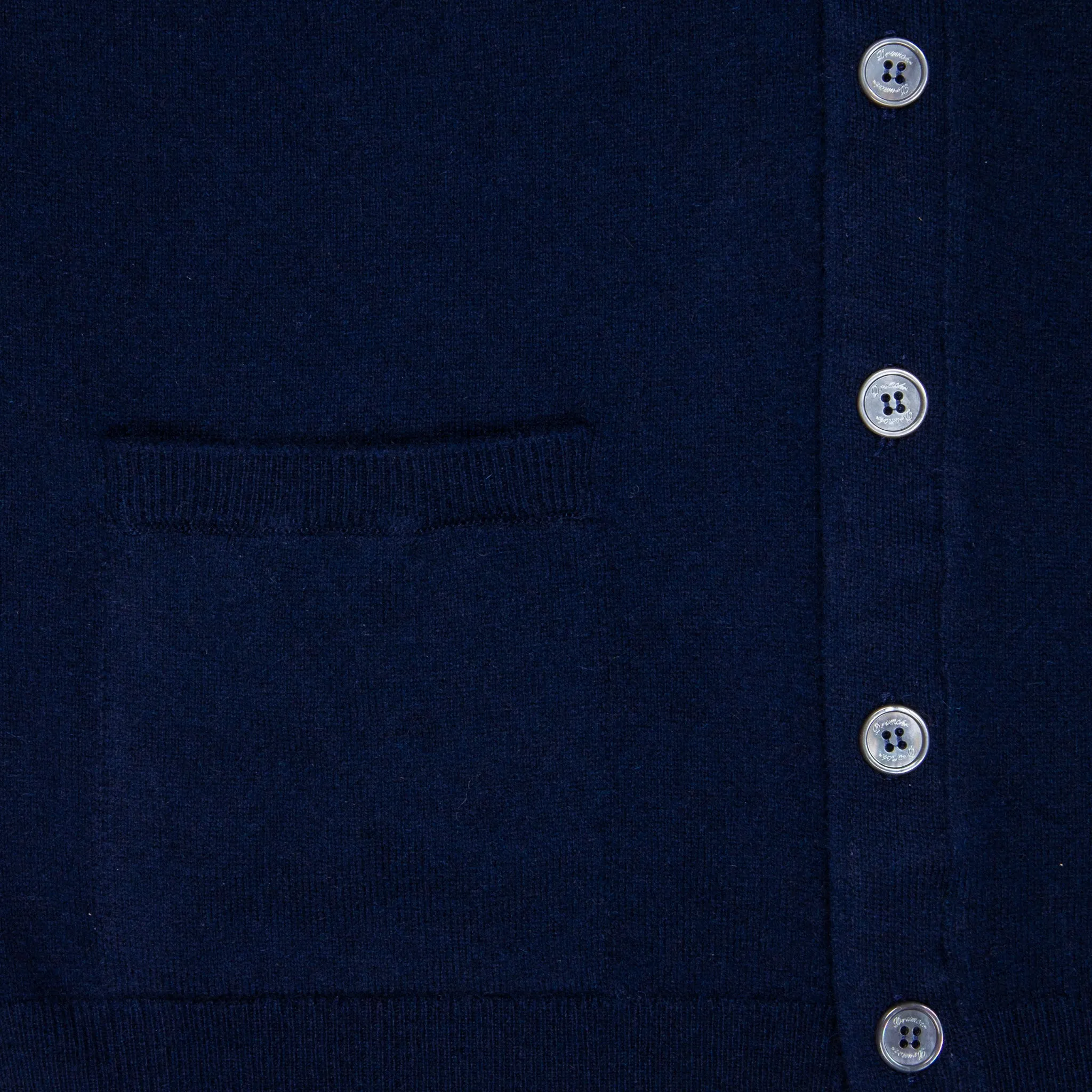 Drumohr Cashmere Gillet con Bottoni Blu Notte sold by Frans Boone product image thumbnail 5