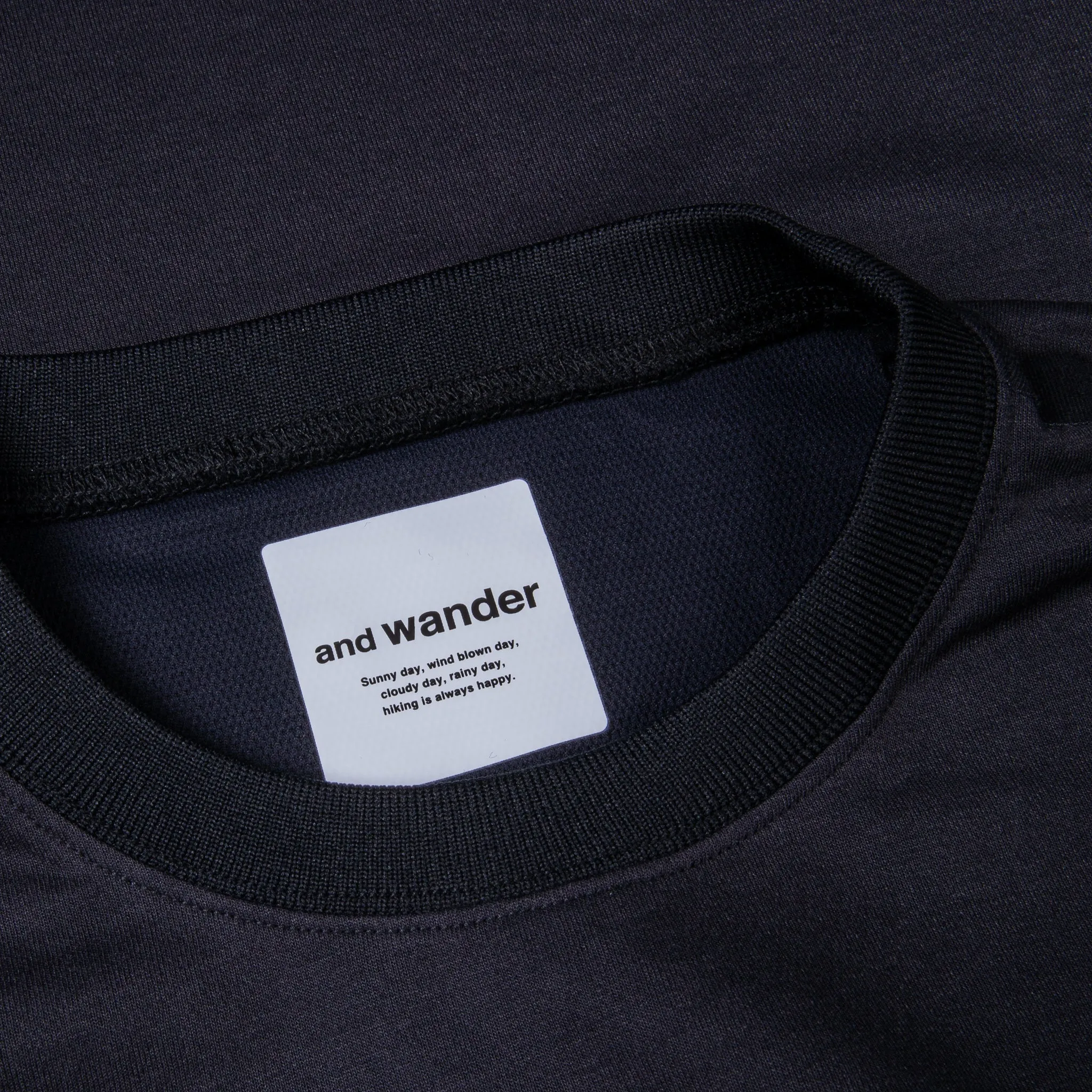 And Wander Seamless SS T Black sold by Frans Boone product image thumbnail 3