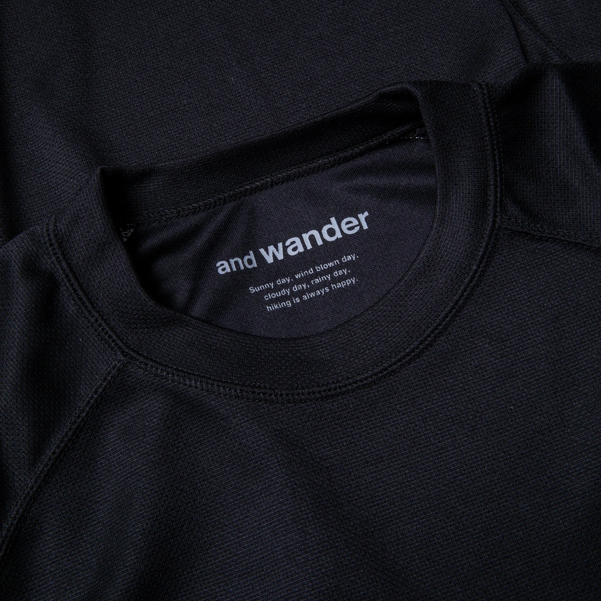 And Wander Power Dry Jersey Raglan LS T Black sold by Frans Boone product image thumbnail 3