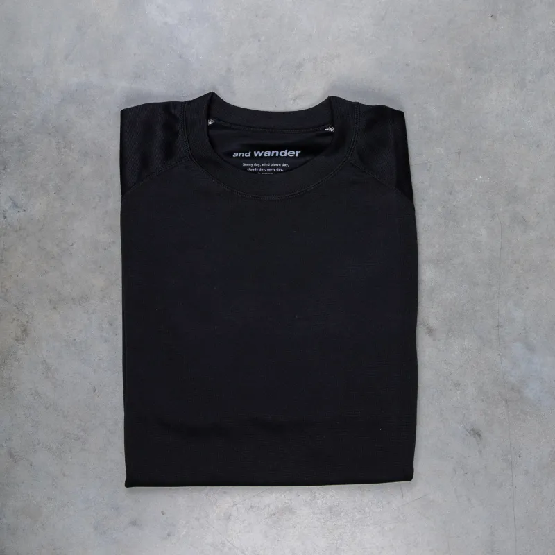 And Wander Power Dry Jersey Raglan LS T Black made by and WANDER