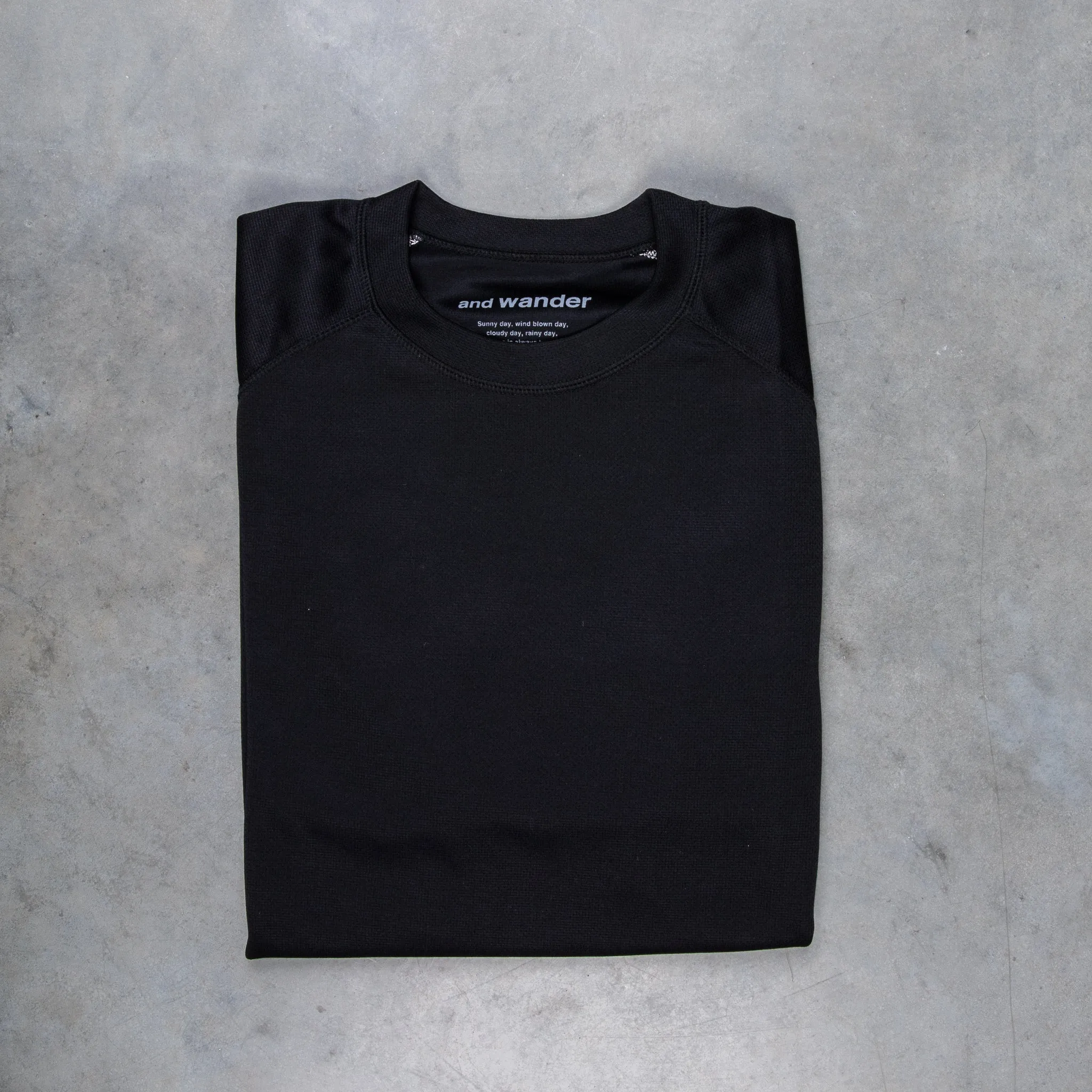 And Wander Power Dry Jersey Raglan LS T Black sold by Frans Boone