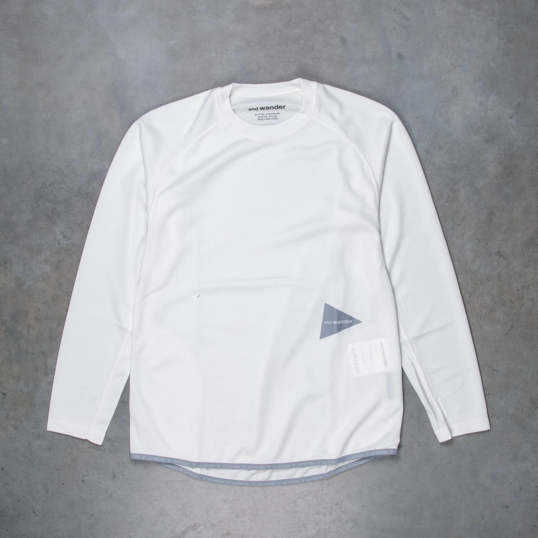 And Wander Power Dry Jersey Raglan LS T Off-White sold by Frans Boone product image thumbnail 2