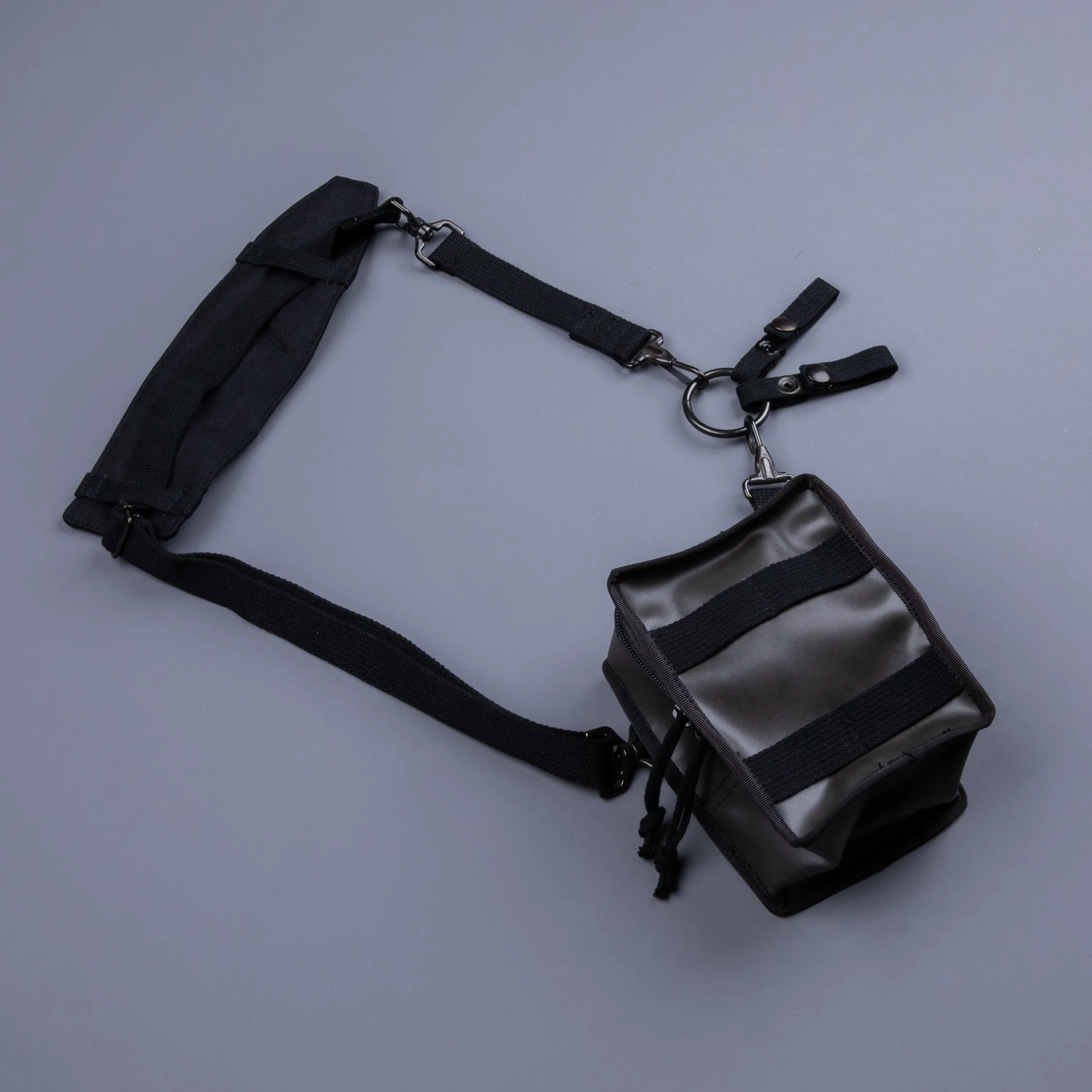 The Real McCoy's Rubberized Pouch And Supender Black sold by Frans Boone product image thumbnail 2