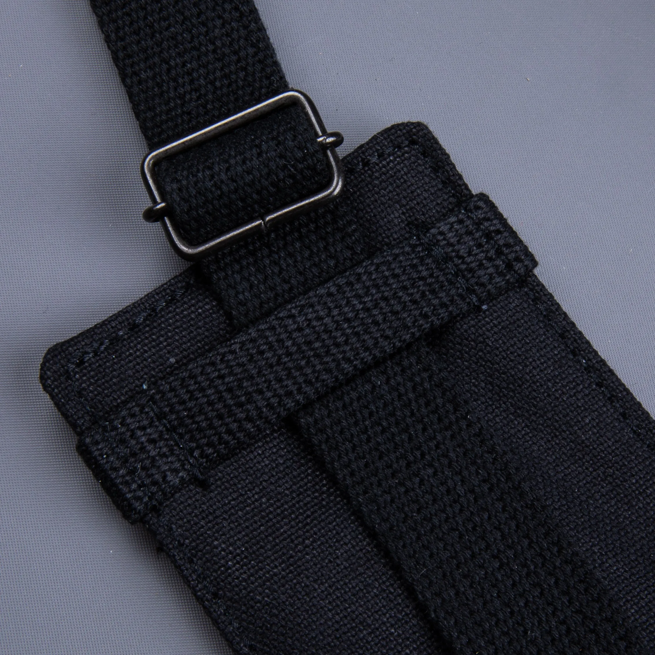 The Real McCoy's Rubberized Pouch And Supender Black sold by Frans Boone product image thumbnail 3