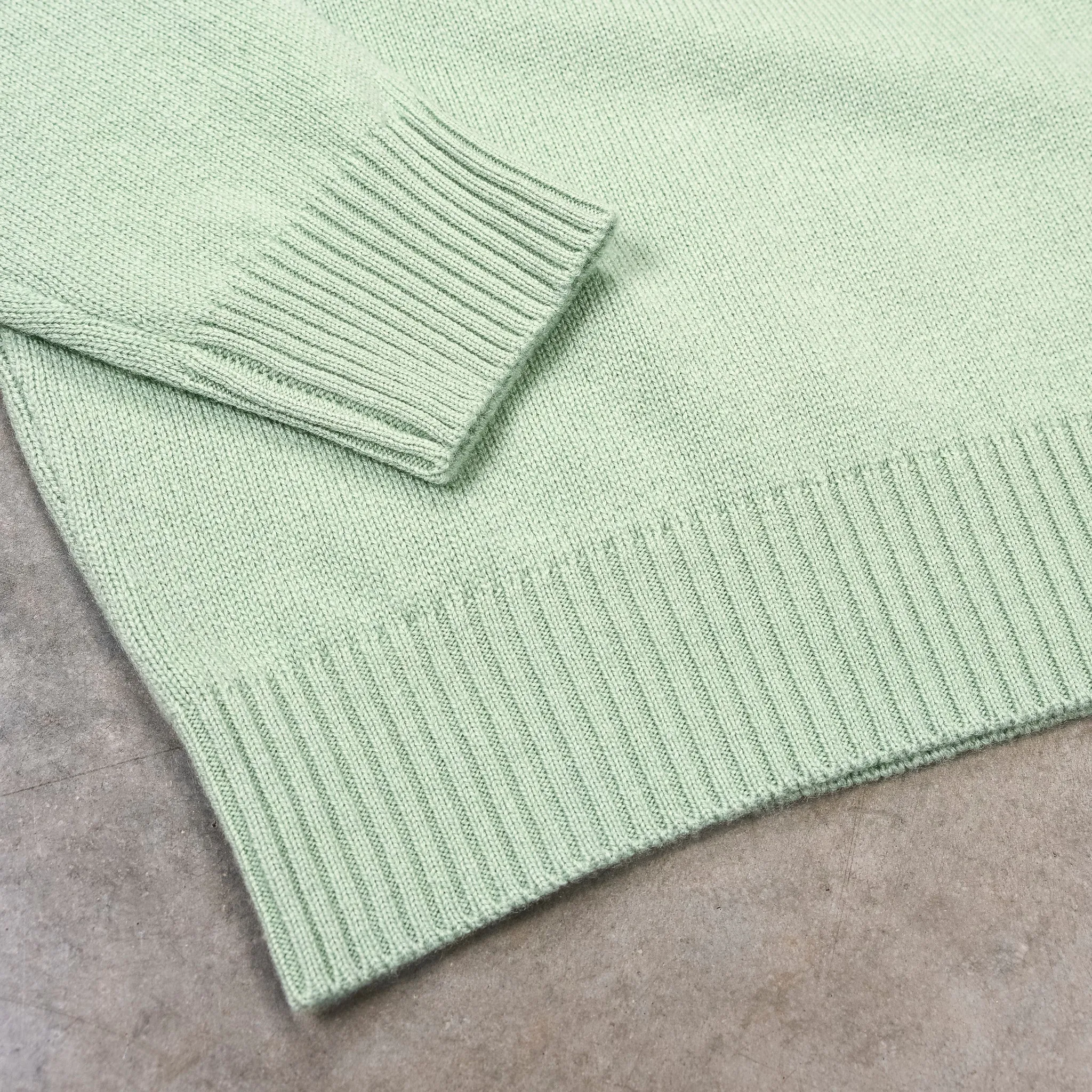 Drumohr Cashmere Dolcevita Turtleneck Verde Laguna sold by Frans Boone product image thumbnail 4