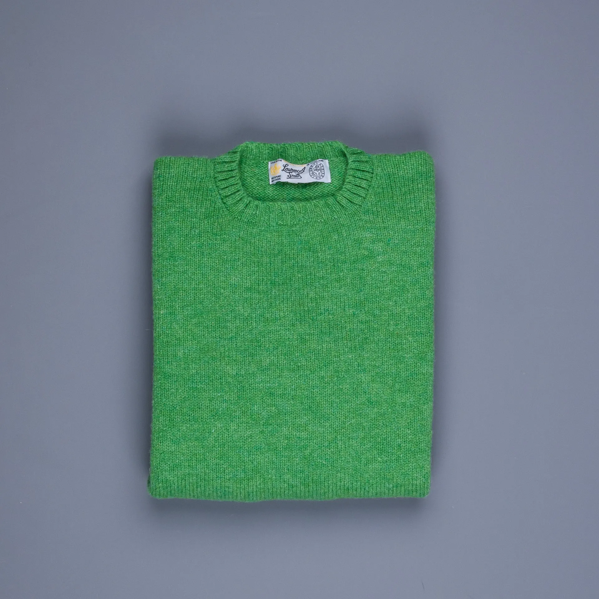 Laurence J. Smith Super soft Seamless Crew Neck Pullover Crabapple sold by Frans Boone