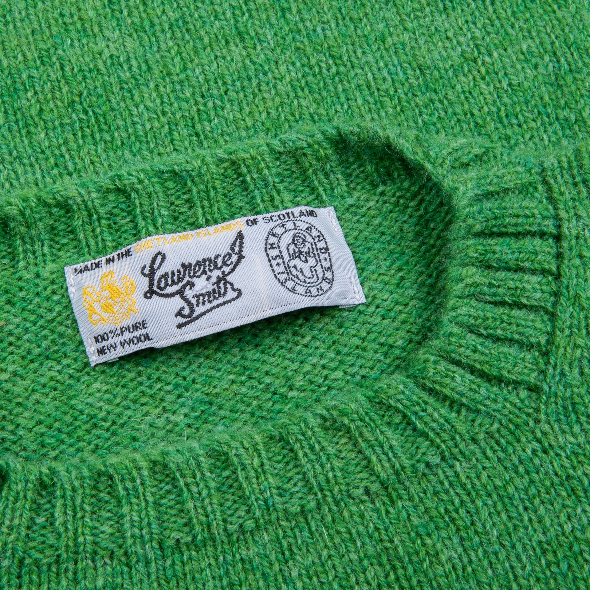 Laurence J. Smith Super soft Seamless Crew Neck Pullover Crabapple sold by Frans Boone product image thumbnail 4