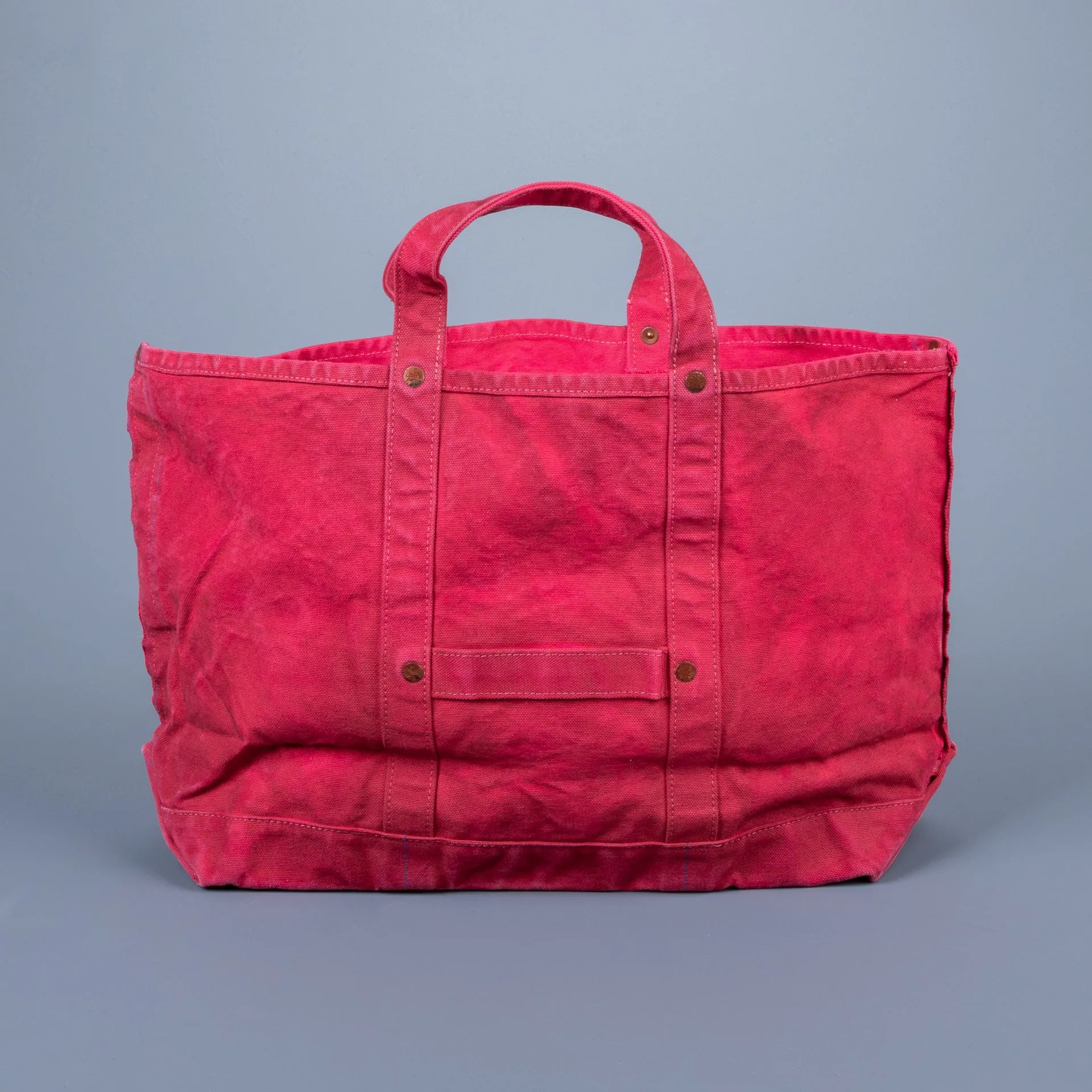 The Real McCoy´s Coal Tote Bag Red sold by Frans Boone