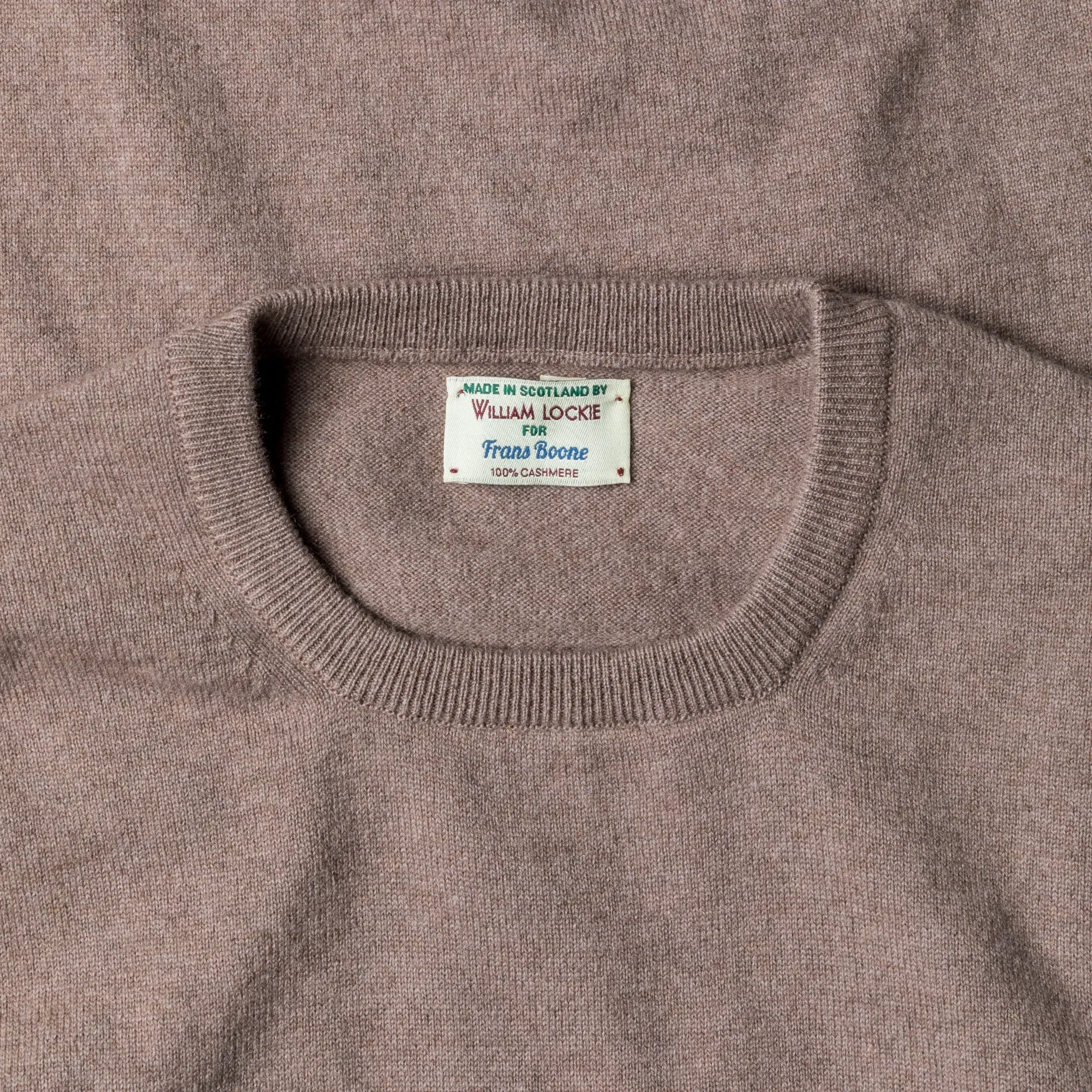 William Lockie Oxton Cashmere Crew Neck Dormouse sold by Frans Boone product image thumbnail 3