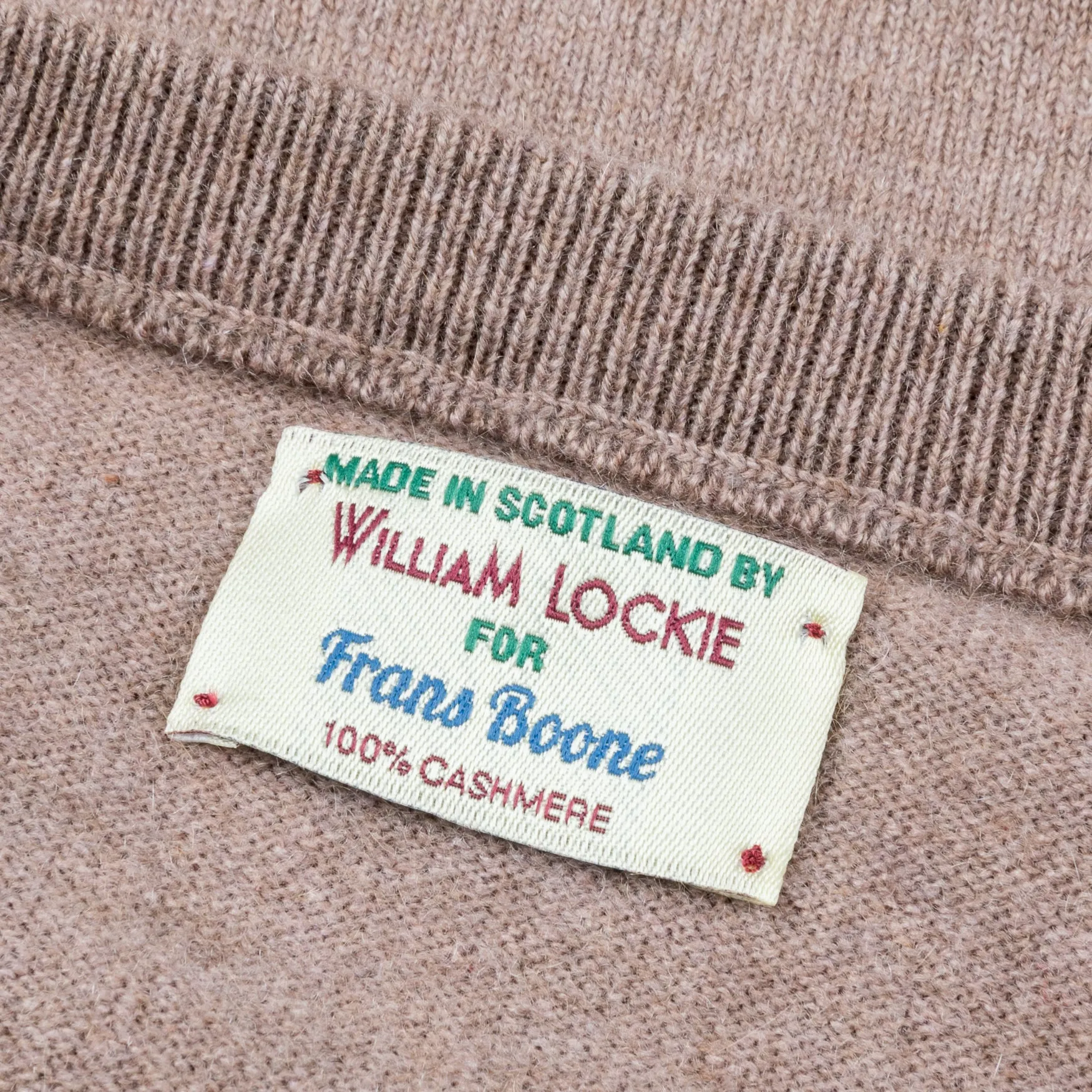 William Lockie Oxton Cashmere Crew Neck Dormouse sold by Frans Boone product image thumbnail 4