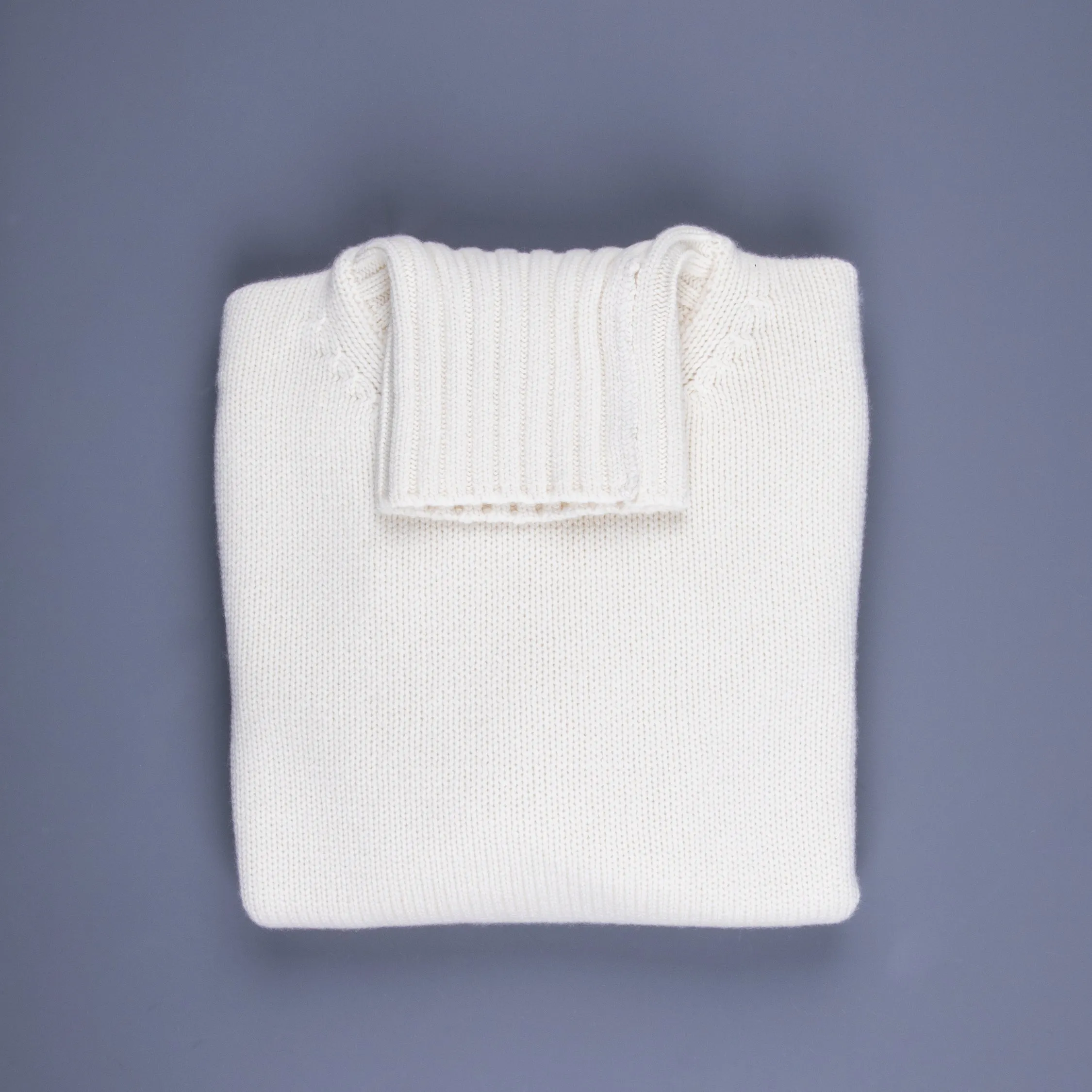 Drumohr Cashmere Tre Fili Dolcevita Bianco Garza sold by Frans Boone