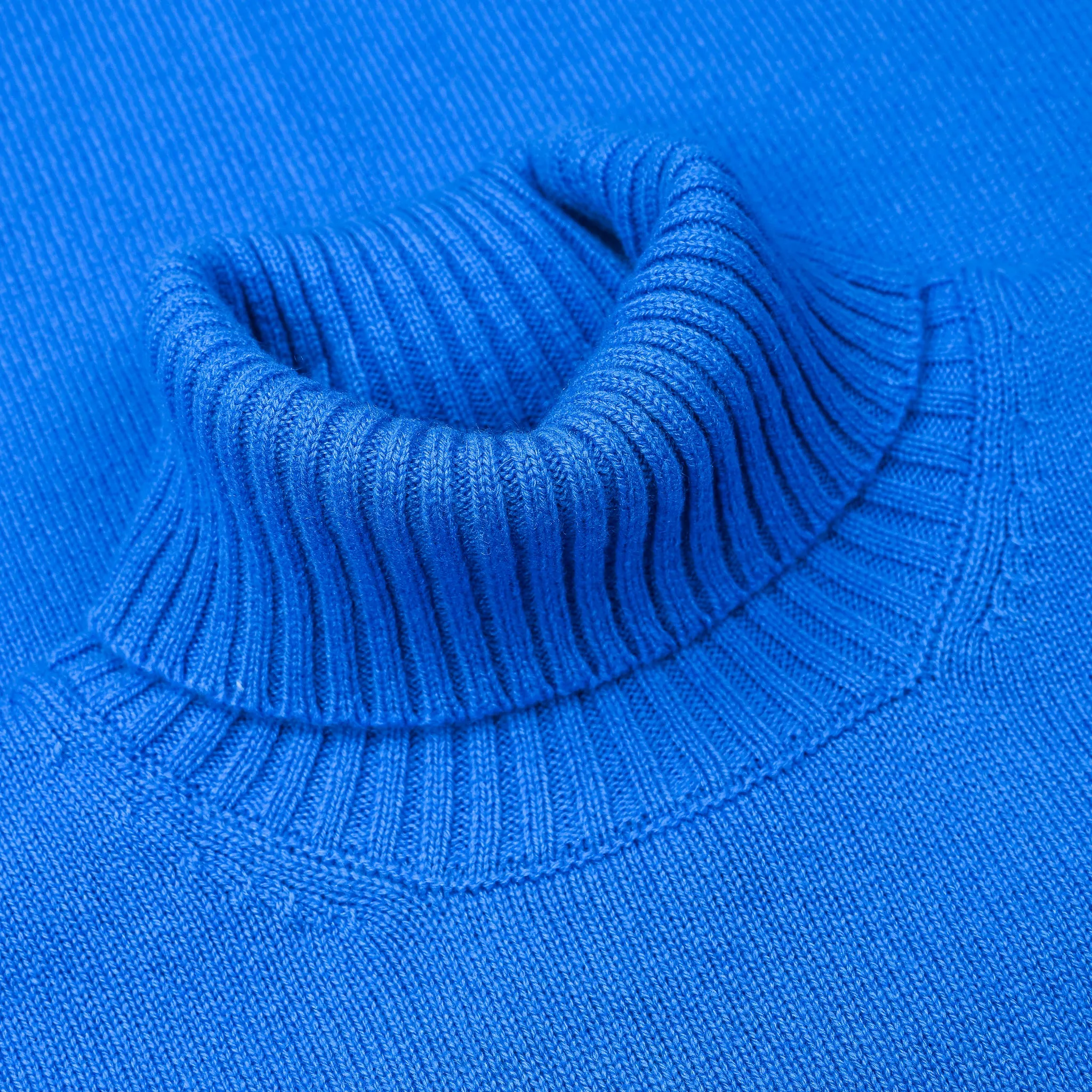 Drumohr Cashmere Dolcevita Turtleneck Turchese sold by Frans Boone product image thumbnail 2