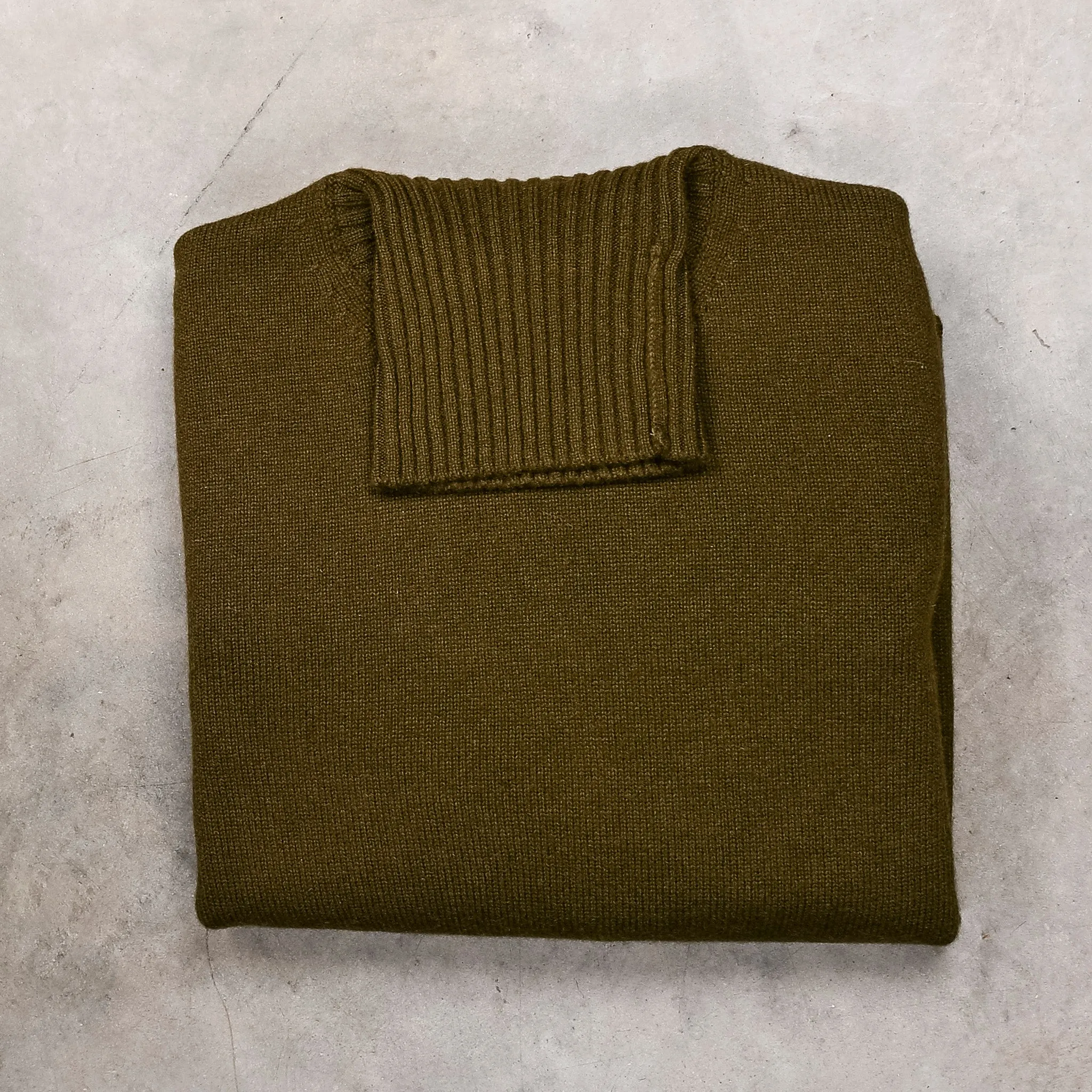 Drumohr Cashmere Dolcevita Turtleneck Hunting Green sold by Frans Boone