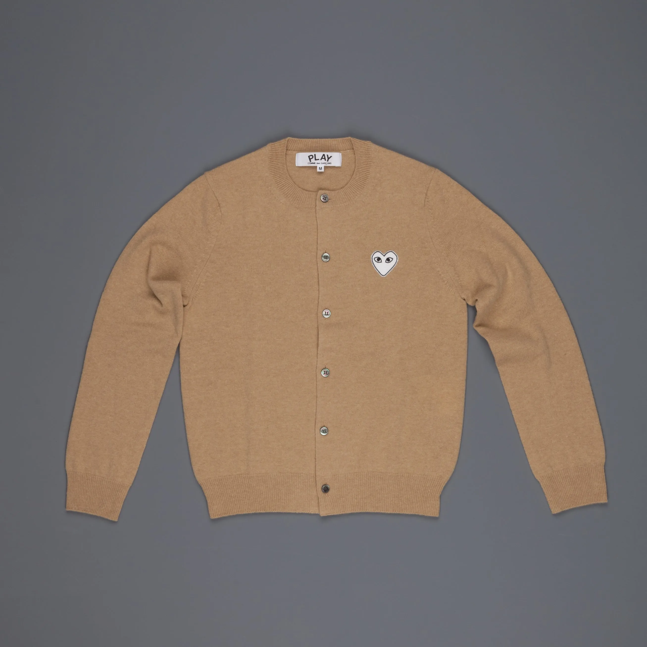Comme des Garçons PLAY Woman cardigan beige white heart sold by Frans Boone product image thumbnail 2