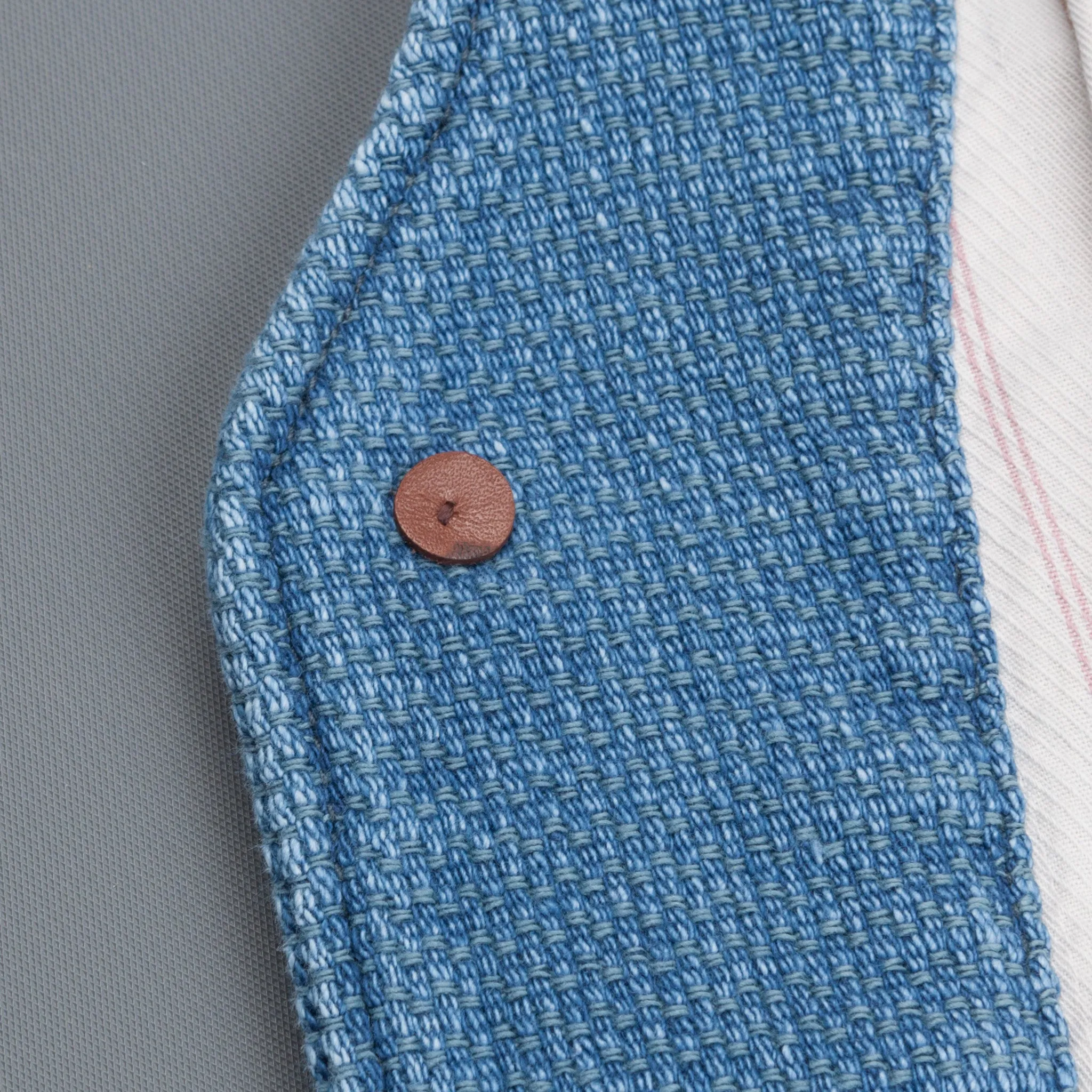 Studio D'Artisan indigo dyed waistcoat model 4413U sold by Frans Boone product image thumbnail 3