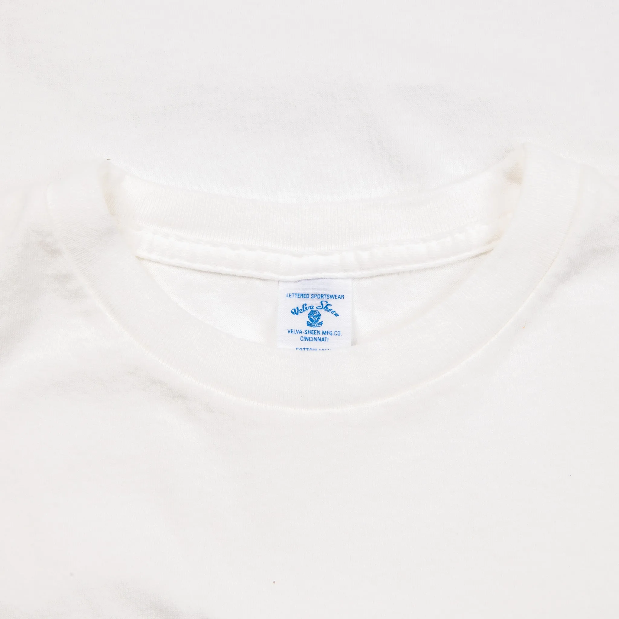Velva Sheen Longsleeve Pocket Tee White sold by Frans Boone product image thumbnail 3