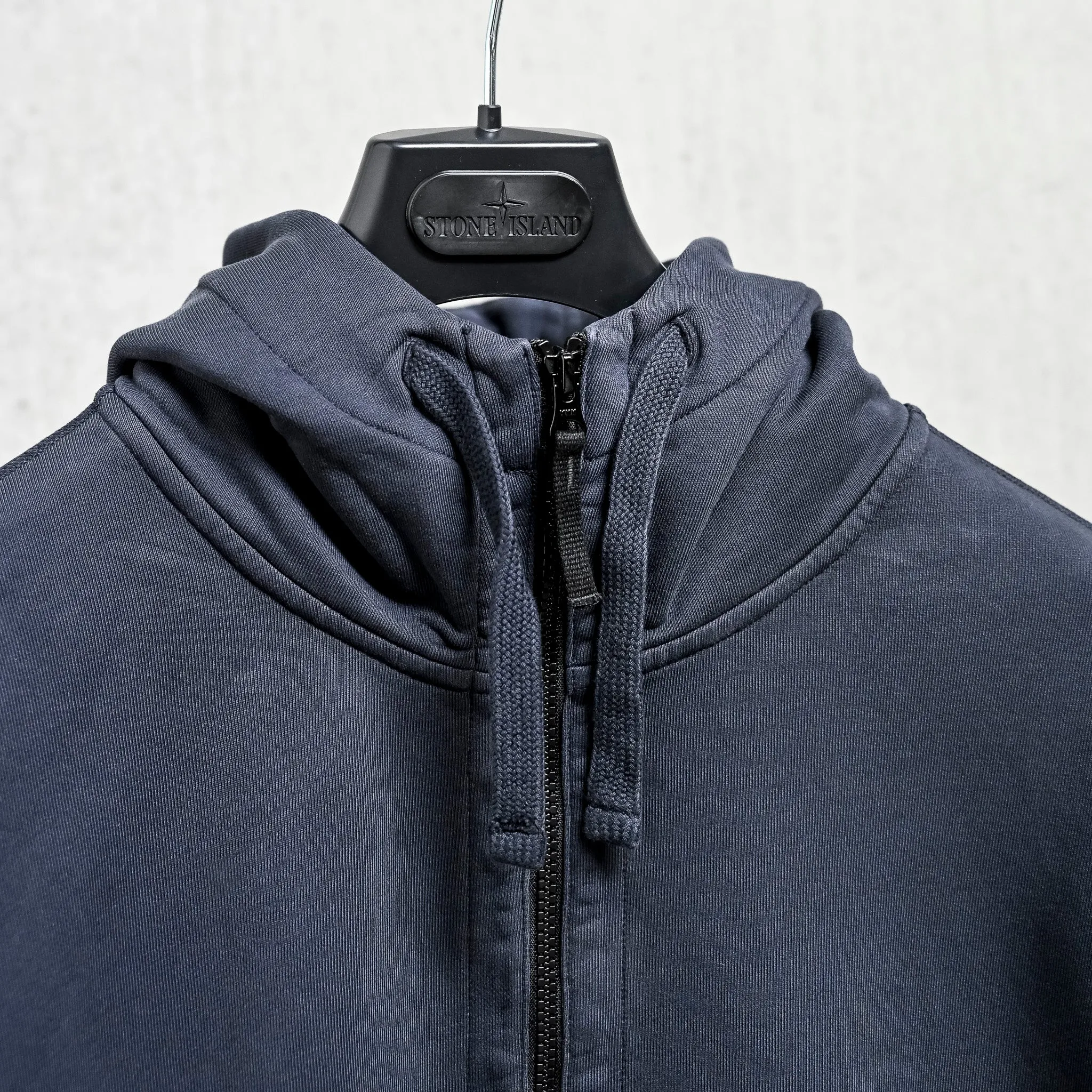 Stone Island Zip-up Hoodie Oversized-fit Blue Navy sold by Frans Boone product image thumbnail 4