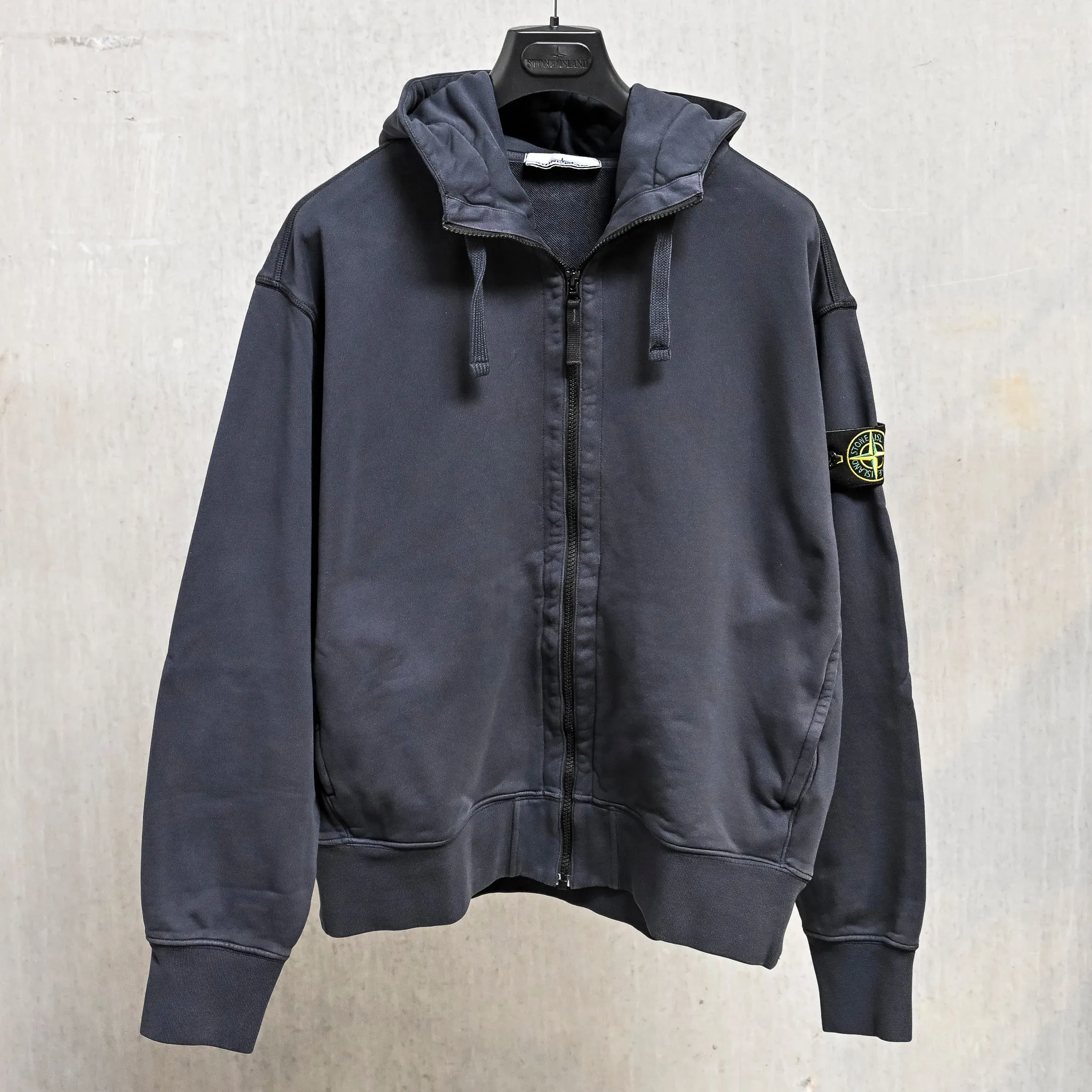 Stone Island Zip-up Hoodie Oversized-fit Blue Navy sold by Frans Boone product image thumbnail 3