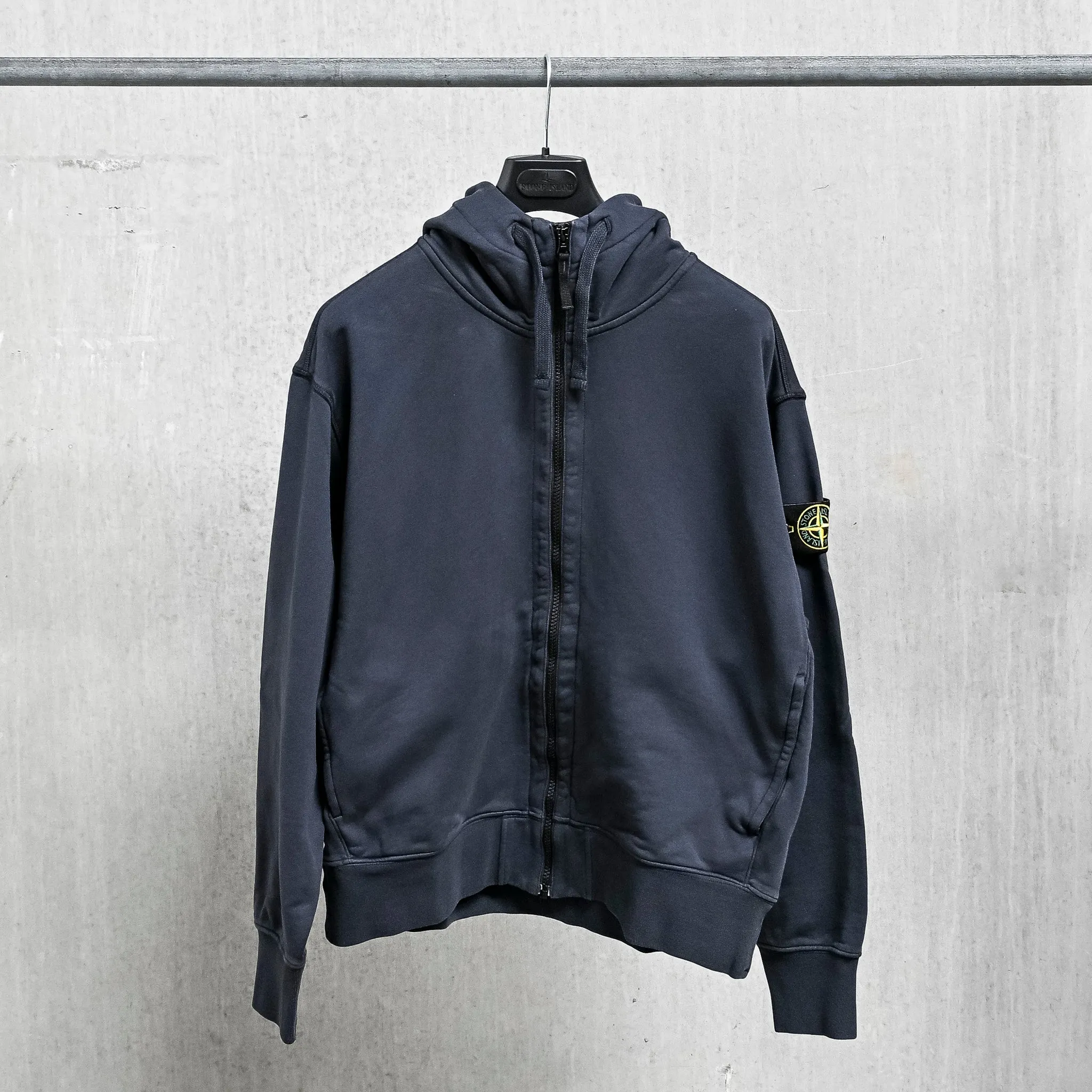 Stone Island Zip-up Hoodie Oversized-fit Blue Navy sold by Frans Boone