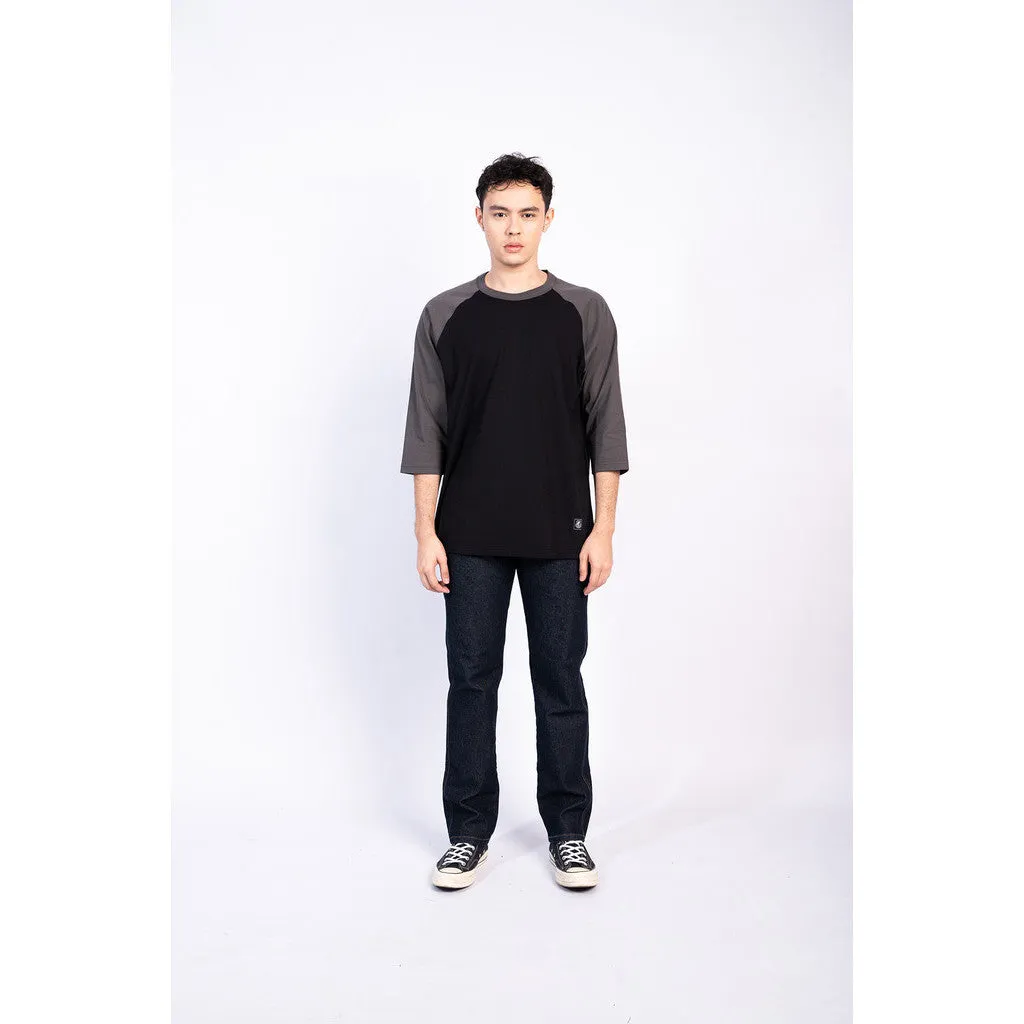 Erigo T-Shirt Raglan Lowel Asphalt Black Unisex sold by Erigo product image thumbnail 4