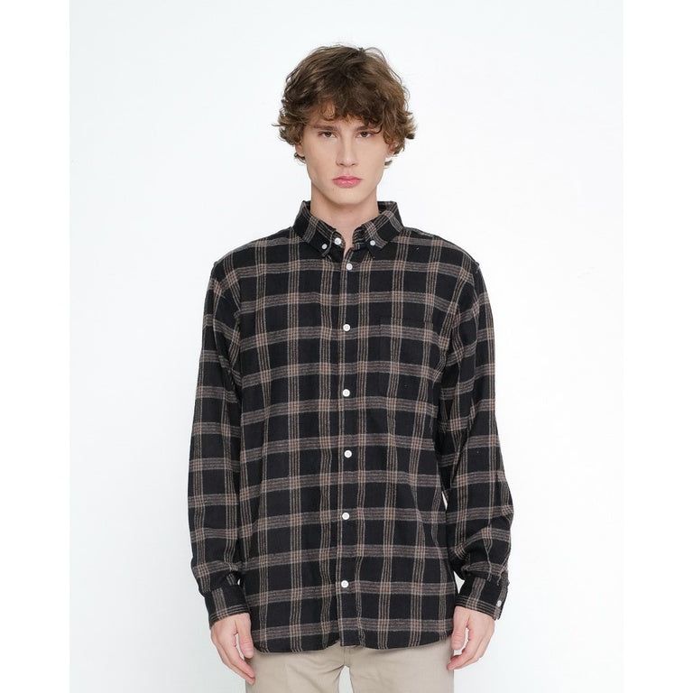 Erigo Flannel Tejumola Black sold by Erigo