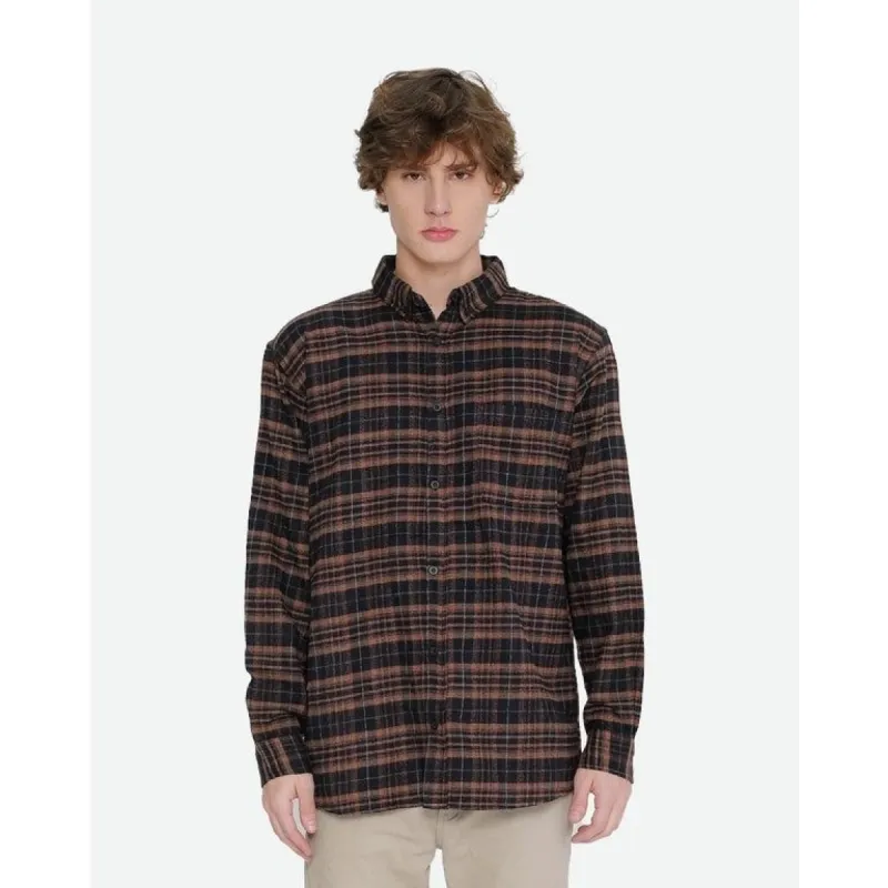 Erigo Flannel Derral Black sold by Erigo