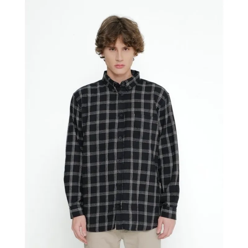 Erigo Flannel Machie Black sold by Erigo