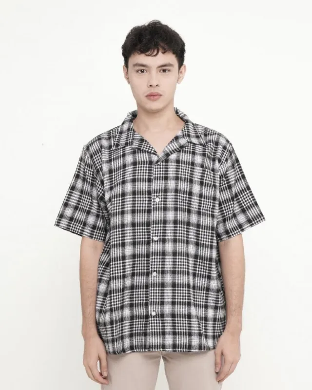 Erigo Short Sleeve Flannel Heimdall Black sold by Erigo