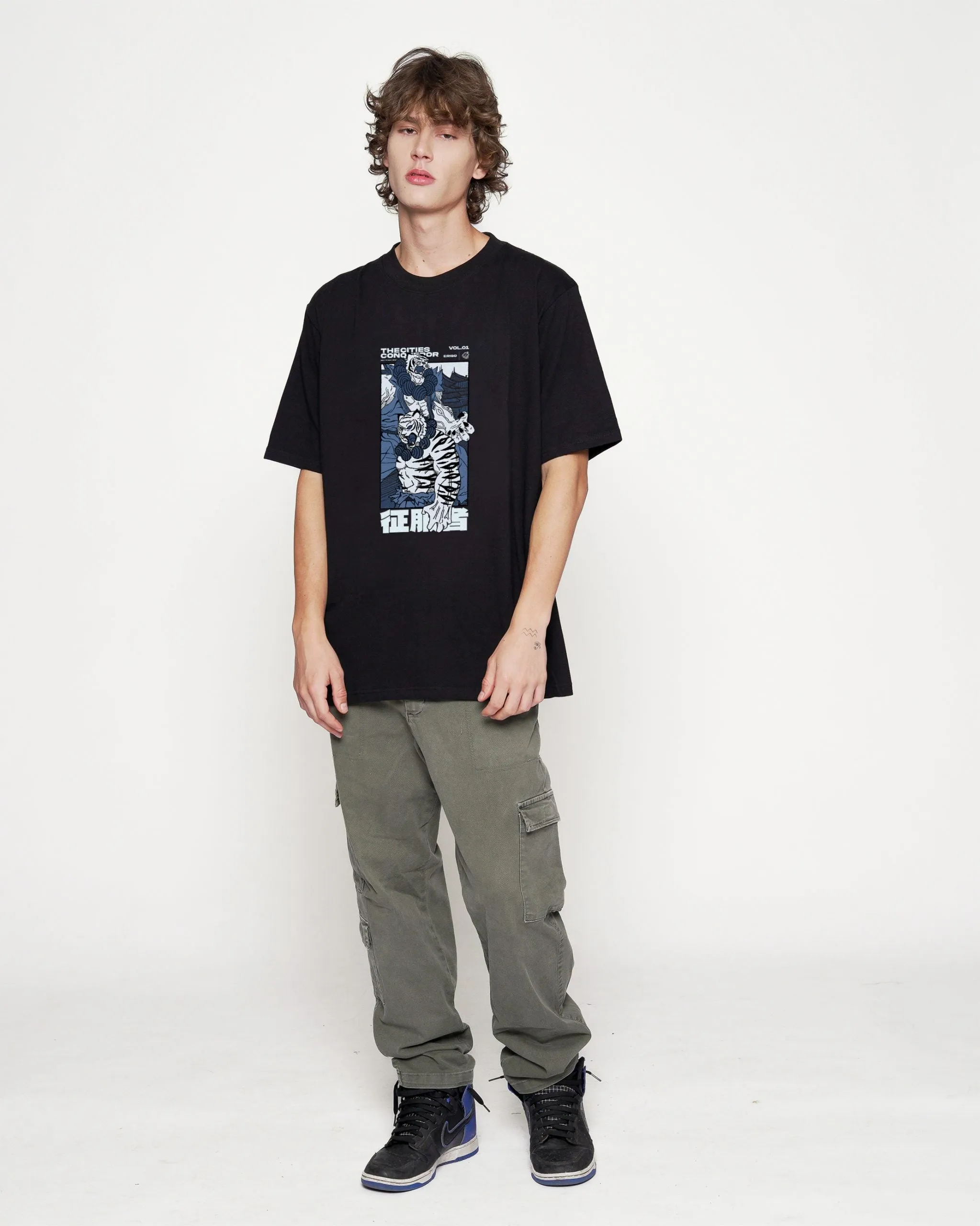 Erigo T-Shirt Oversize | Evos Roar Legend Black Unisex sold by Erigo product image thumbnail 3