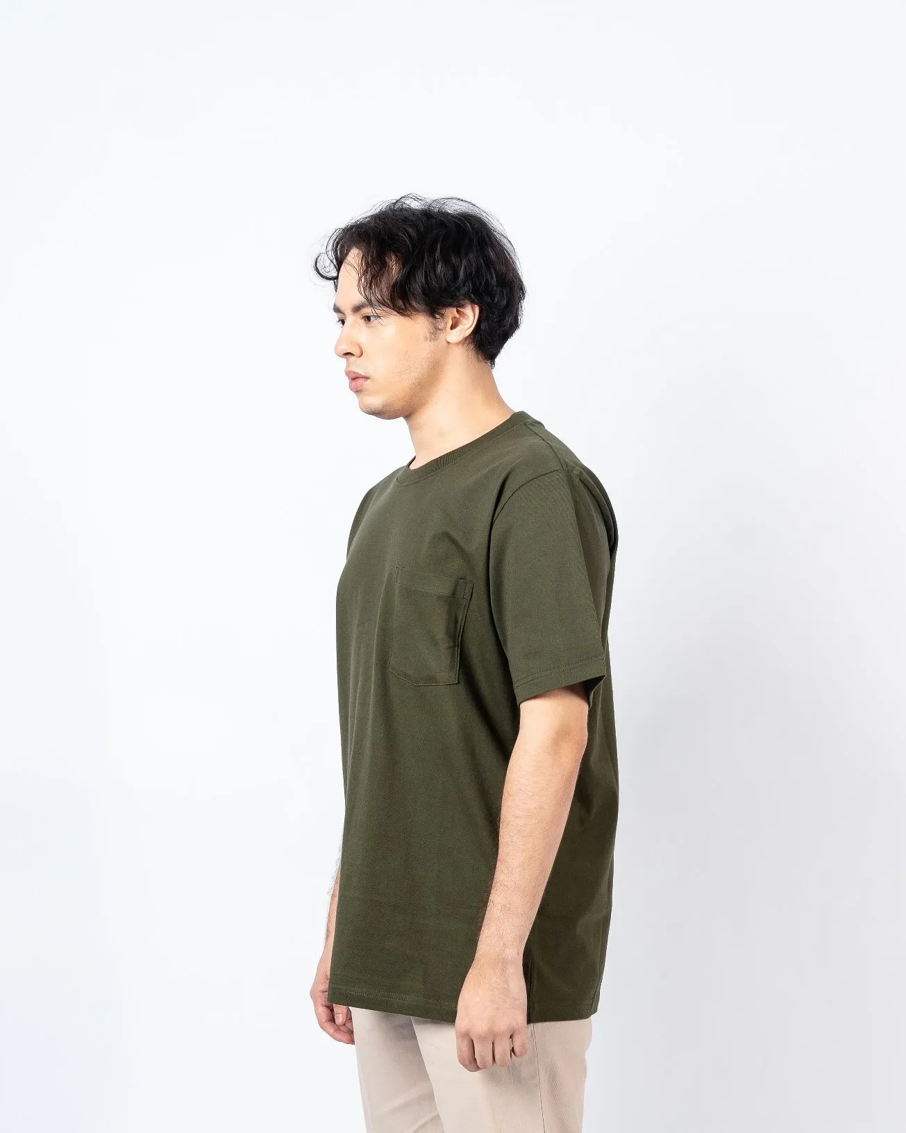 Erigo T-Shirt Oversize Pocket Ceol Olive Unisex sold by Erigo product image thumbnail 3