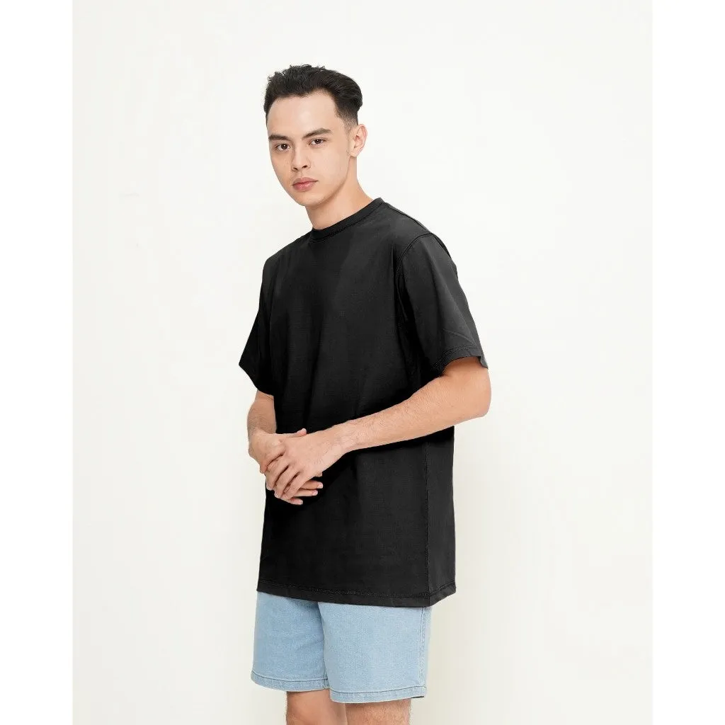 Erigo T-Shirt Basic Regular Black - Kaos Polos Unisex sold by Erigo product image thumbnail 3