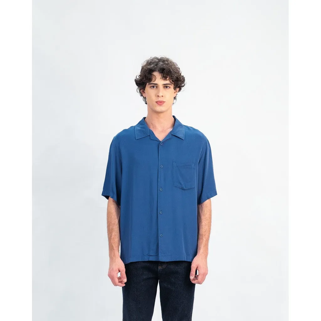Erigo Short Shirt Pocket Dakota Blue - Kemeja Lengan Pendek Rayon Unisex sold by Erigo product image thumbnail 2