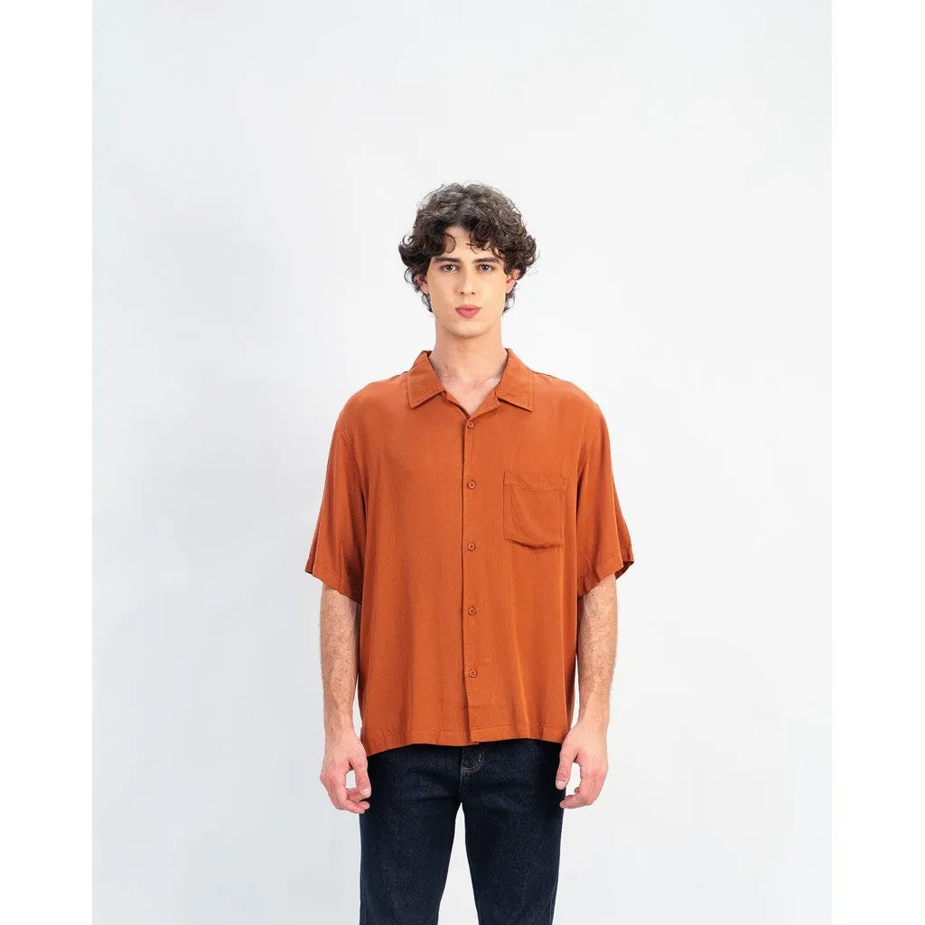 Erigo Short Shirt Pocket Danvin Teracotta - Kemeja Lengan Pendek Rayon Unisex sold by Erigo product image thumbnail 2