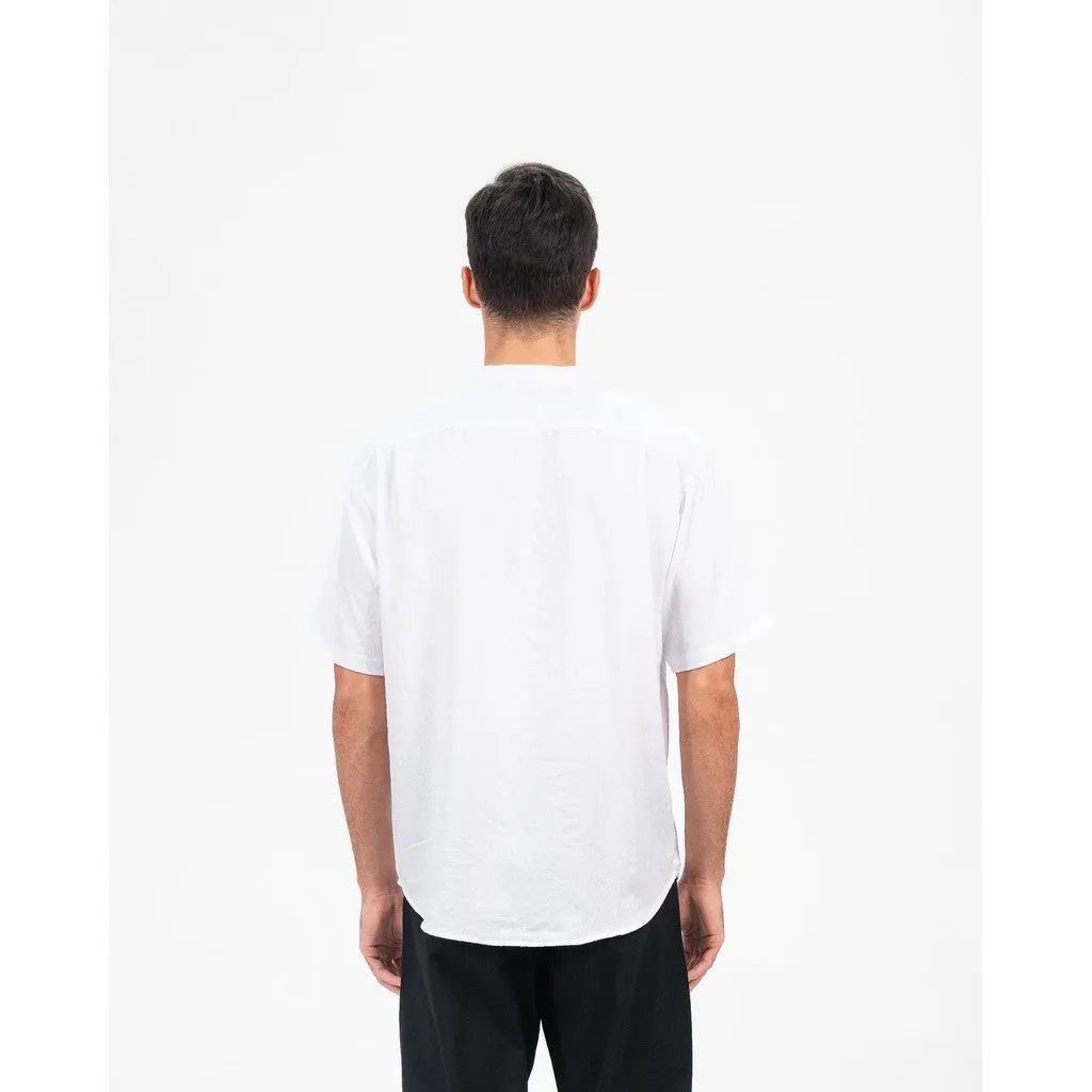 Erigo Shanghai Ashars Short Sleeve White - Kemeja Koko Lengan Pendek Unisex sold by Erigo product image thumbnail 3