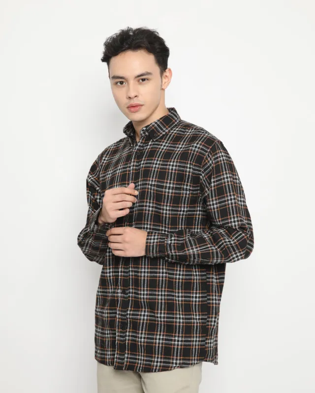 Erigo Flannel Becari Black sold by Erigo