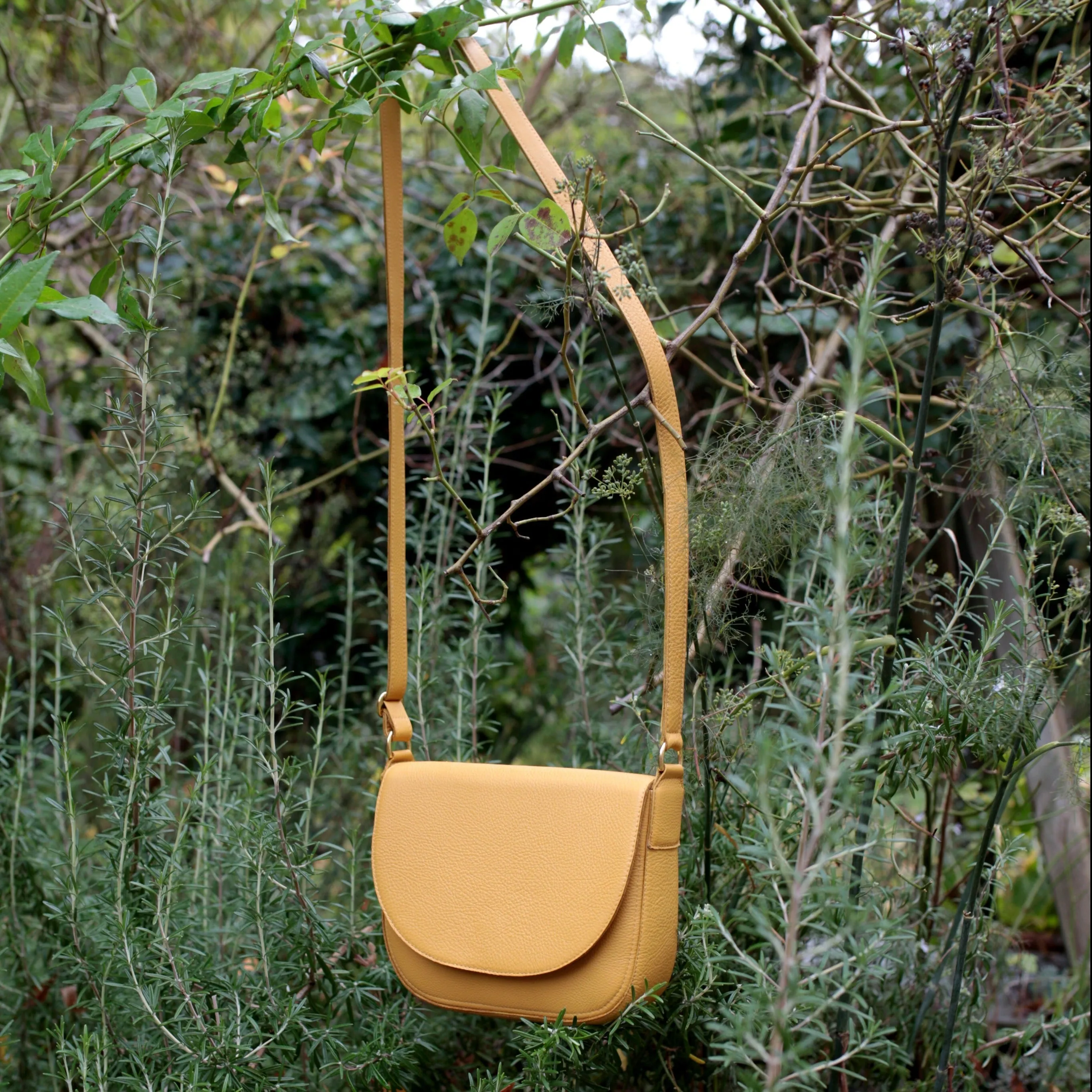 Satteltasche Senfgelb sold by Alex Bender product image thumbnail 5