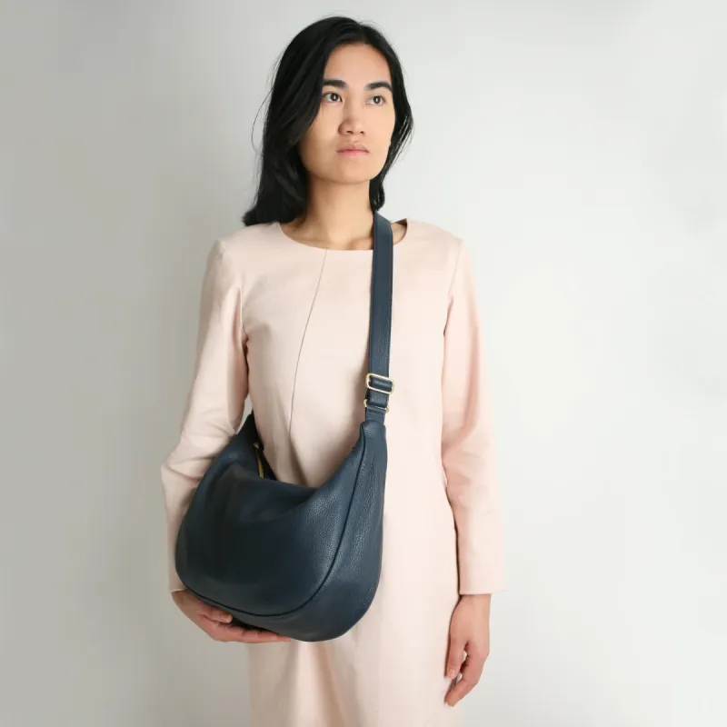 Lederbeutel POUCH Blau sold by Alex Bender