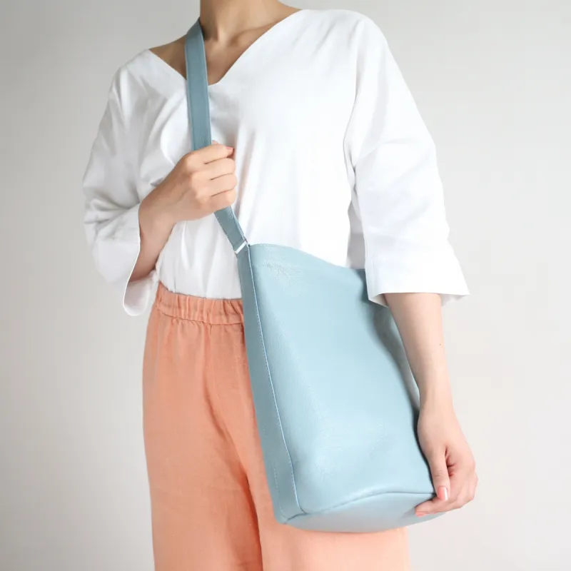 Bucket Bag Taubenblau sold by Alex Bender